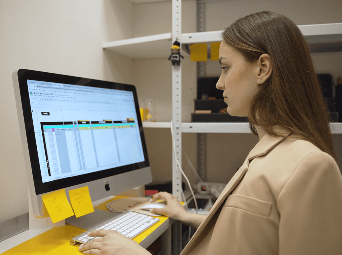 How to Build a Wholesale Supply Chain as a Luxury Handbag Reseller