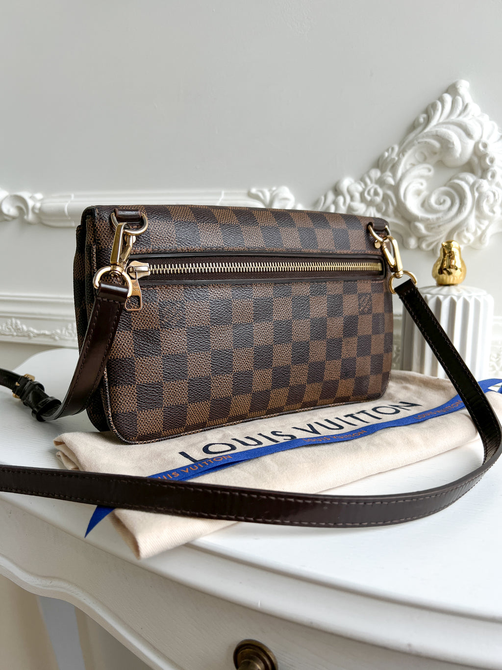 Authentic Louis Vuitton Hoxton Pm damier ebene crossbody clutch bag