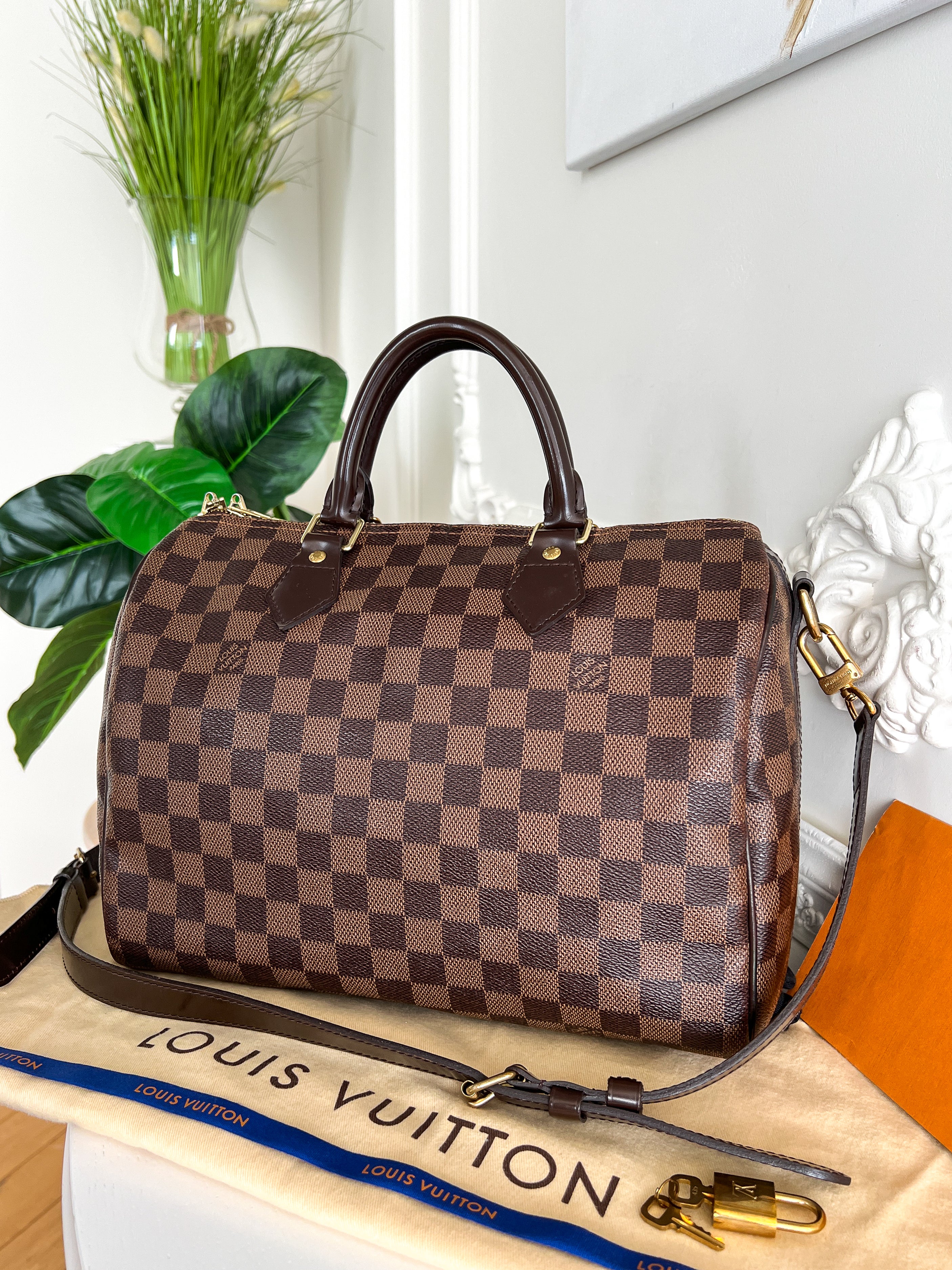 Authentic Louis Vuitton Speedy 30 damier ebene bandouliere crossbody satchel bag