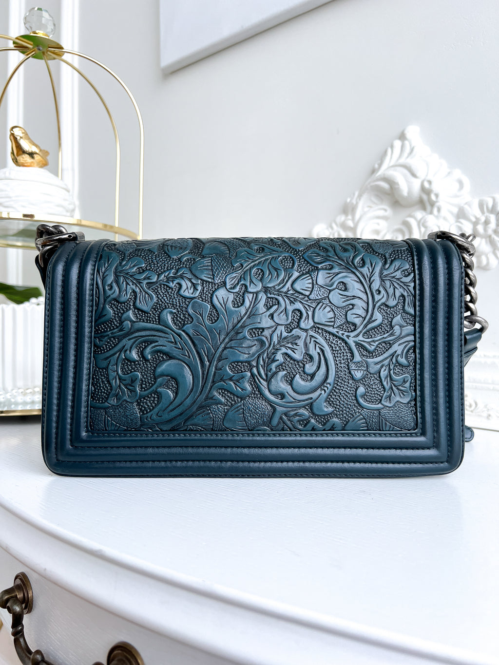 Authentic Chanel old Boy Cordoba Rare Leather dark blue crossbody bag