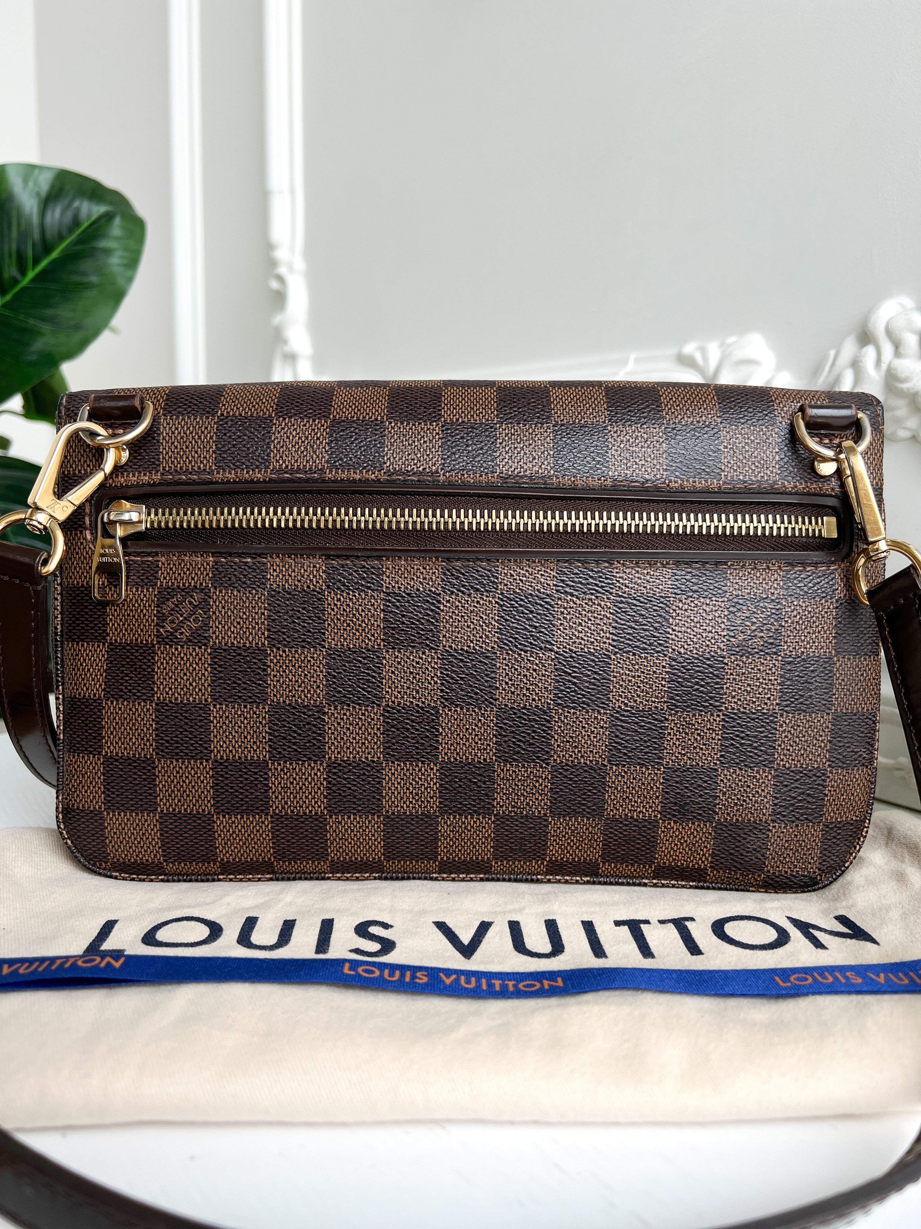 Authentic Louis Vuitton Hoxton Pm damier ebene crossbody clutch bag