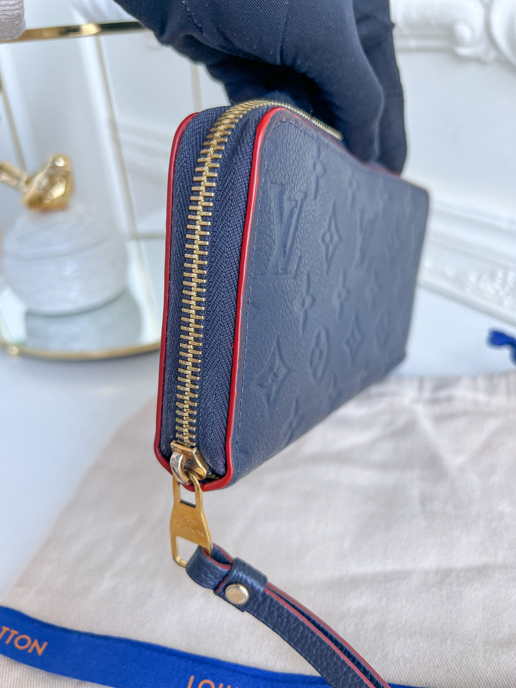 LV wallet empreinte dark blue with red