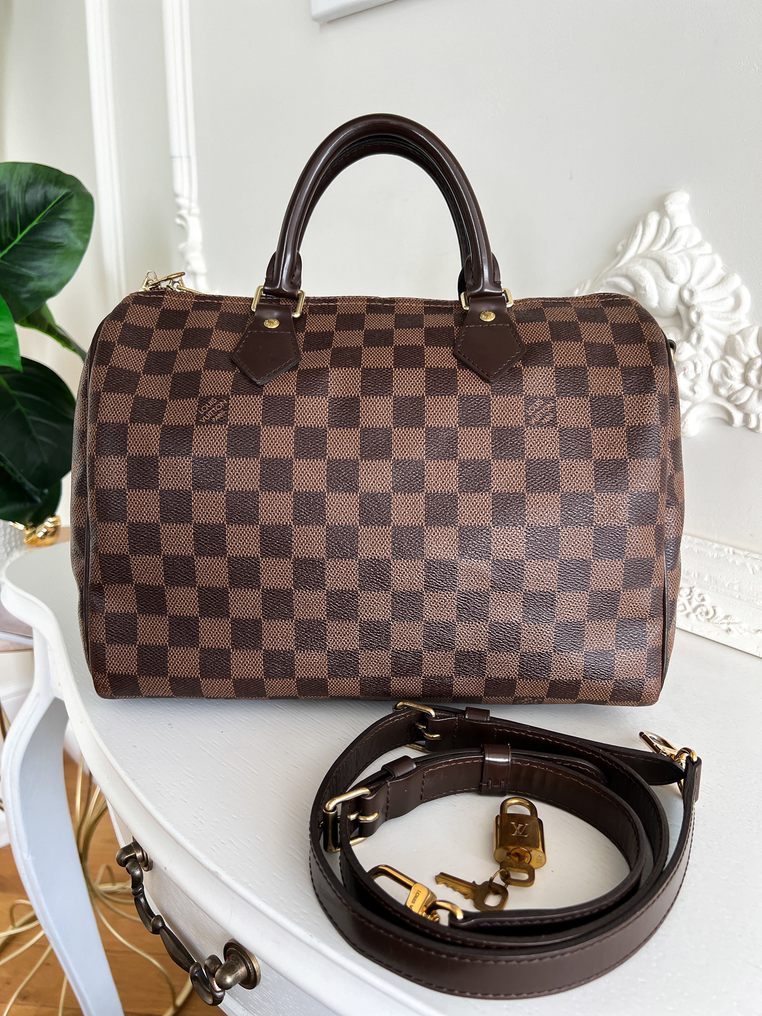 Authentic Louis Vuitton Speedy 30 damier ebene bandouliere crossbody satchel bag