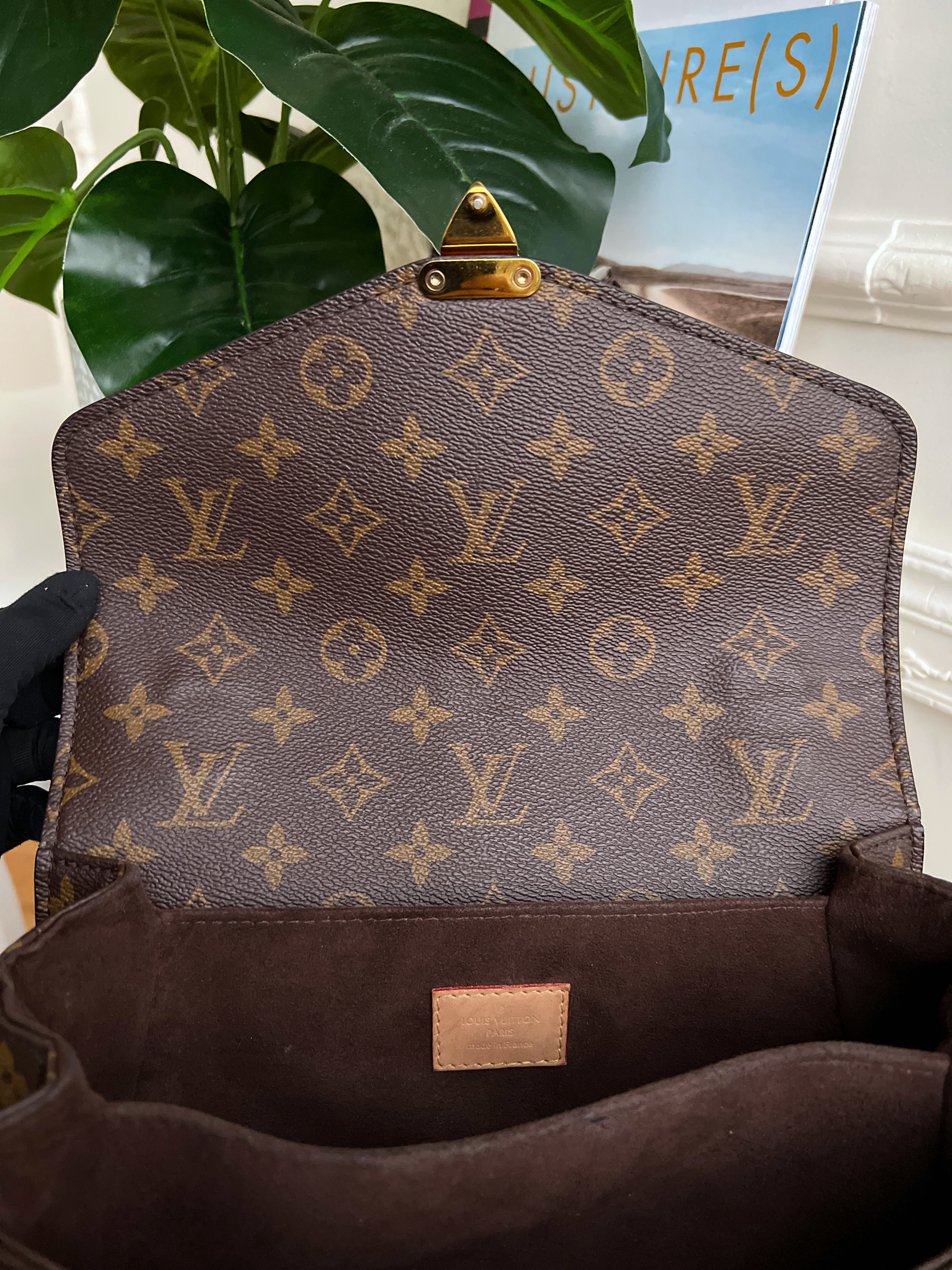 Louis Vuitton Metis Crossbody Monogram Pochette Bag