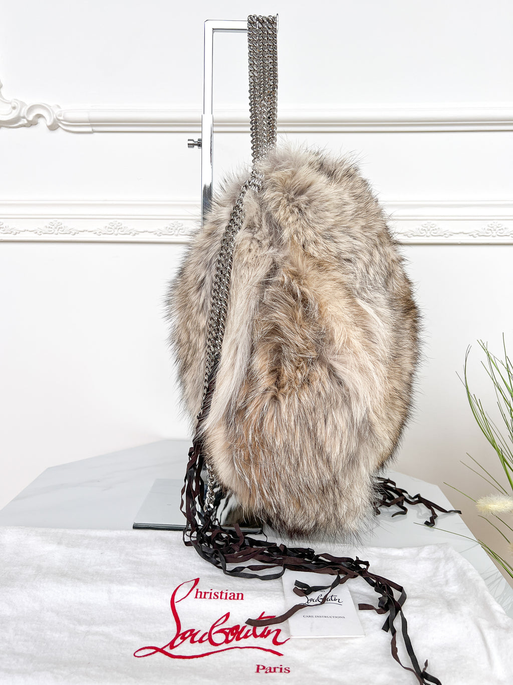 Authentic Christian Louboutin Marianna medium rider coyote fur chains shoulder handbag