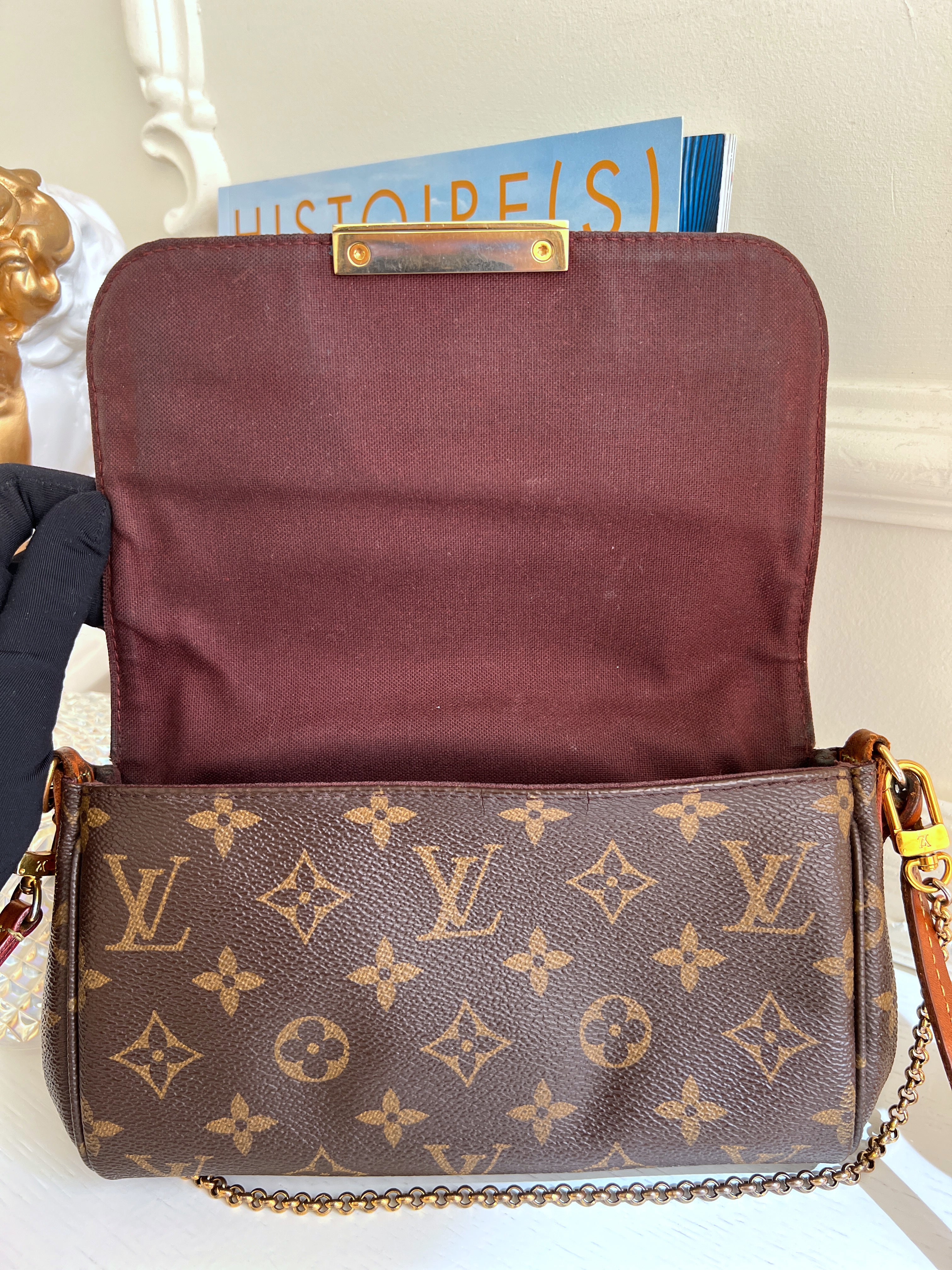Louis Vuitton Favorite PM Monogram Crossbody Clutch Bag