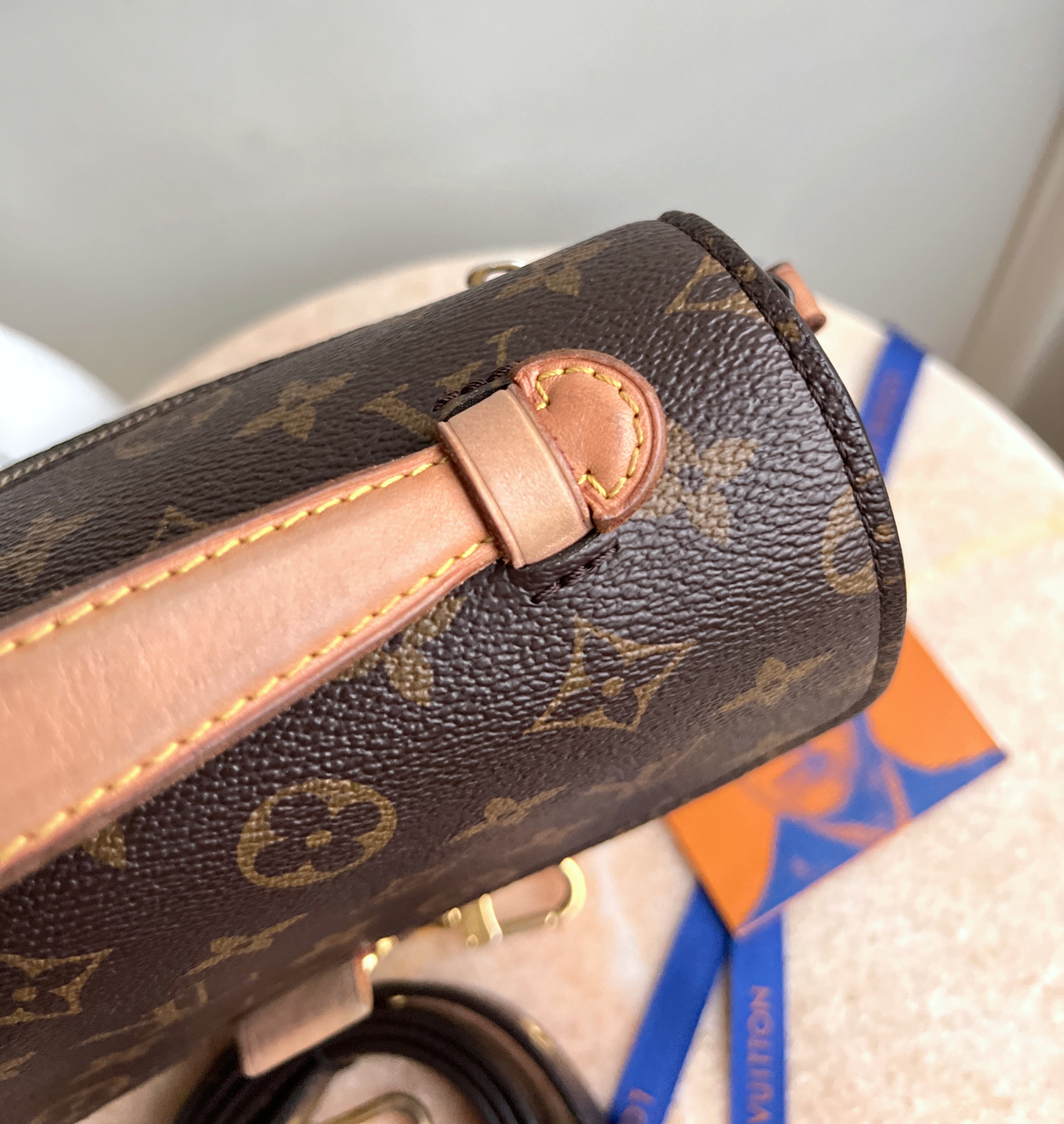 Louis Vuitton Metis Crossbody Monogram Pochette Bag