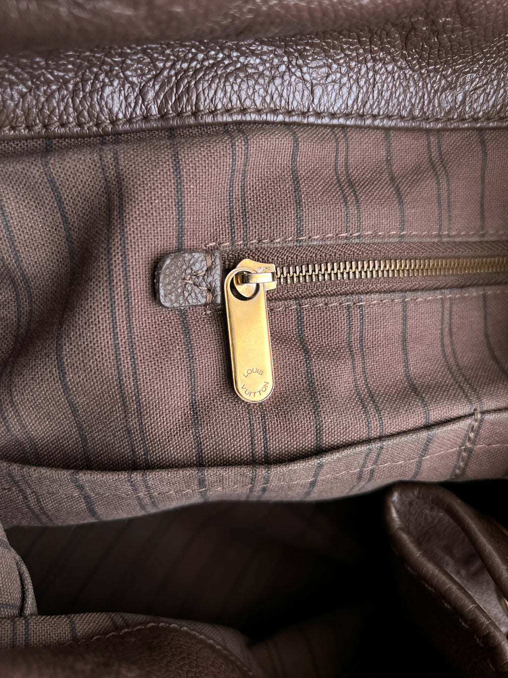 Louis Vuitton Artsy Brown Empreinte Monogram Shopper Hobo Shoulder Bag