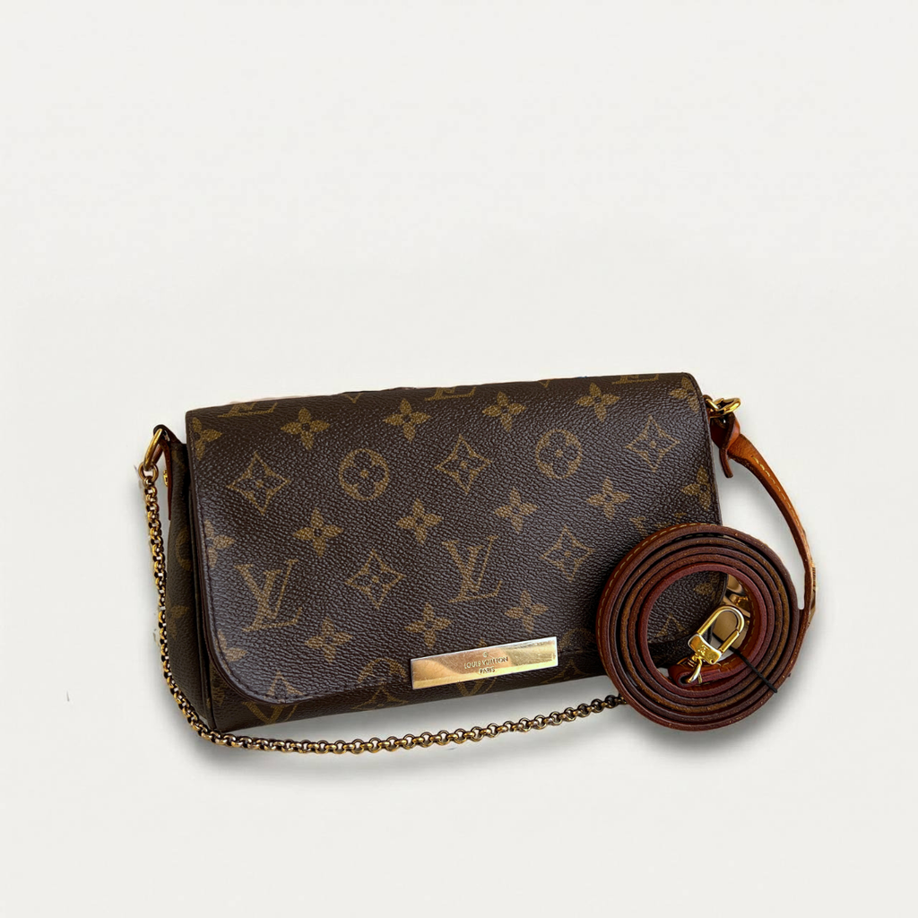 Louis Vuitton Favorite PM Monogram Crossbody Clutch Bag