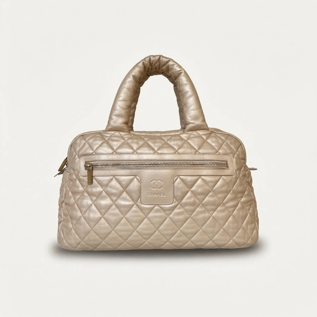 Chanel beige big lambskinb