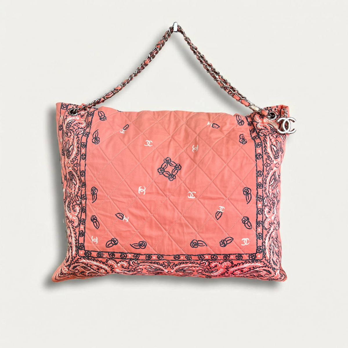 Sac fourre-tout Chanel Bandana XL en coton Cambon rose Hobo Chains