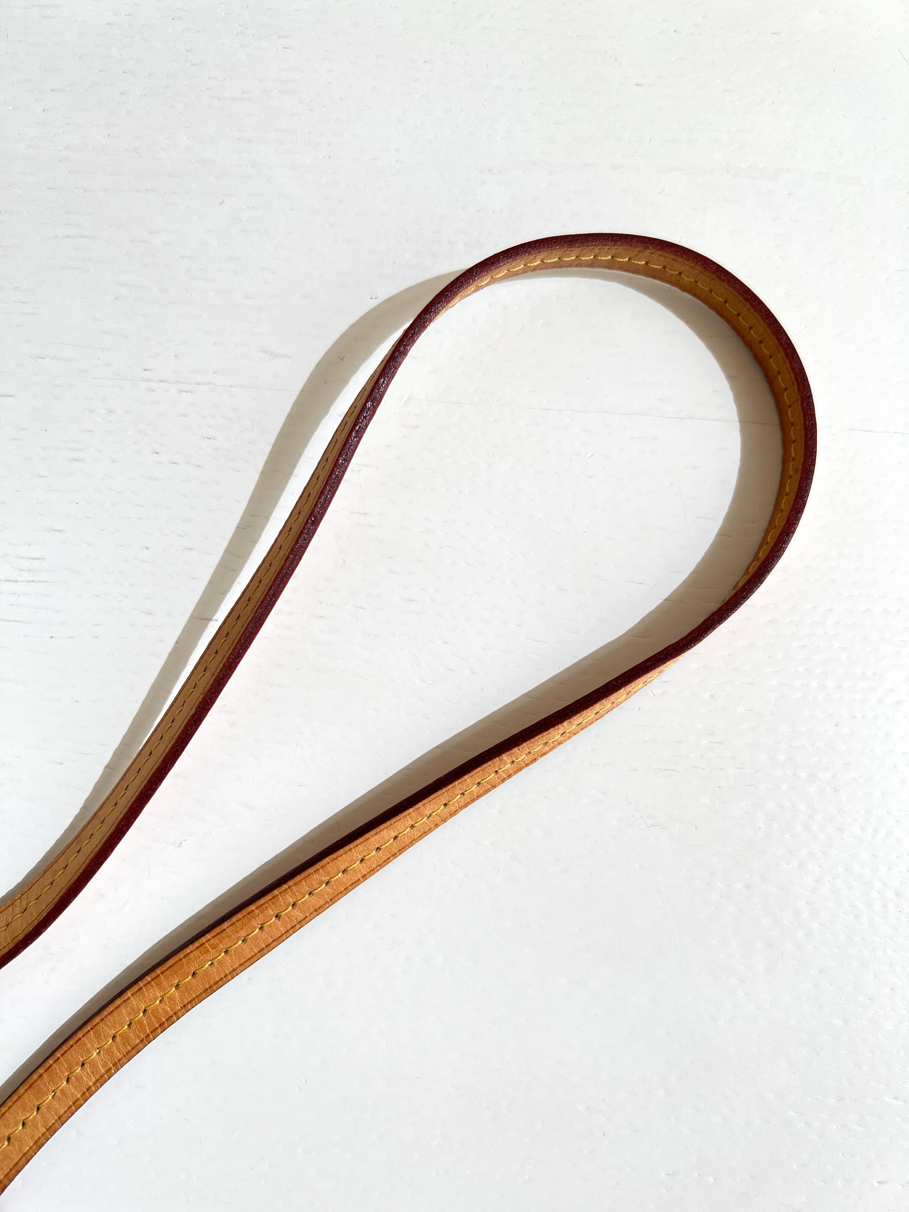 Louis Vuitton Favorite PM Azue Damier Crossbody Clutch Bag