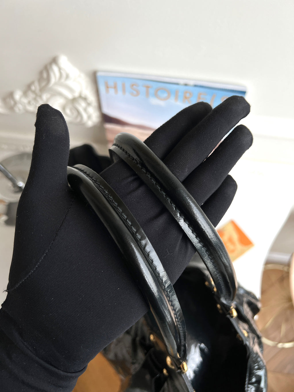 Louis Vuitton Mahina Patent Black Surya L Monogram Bag