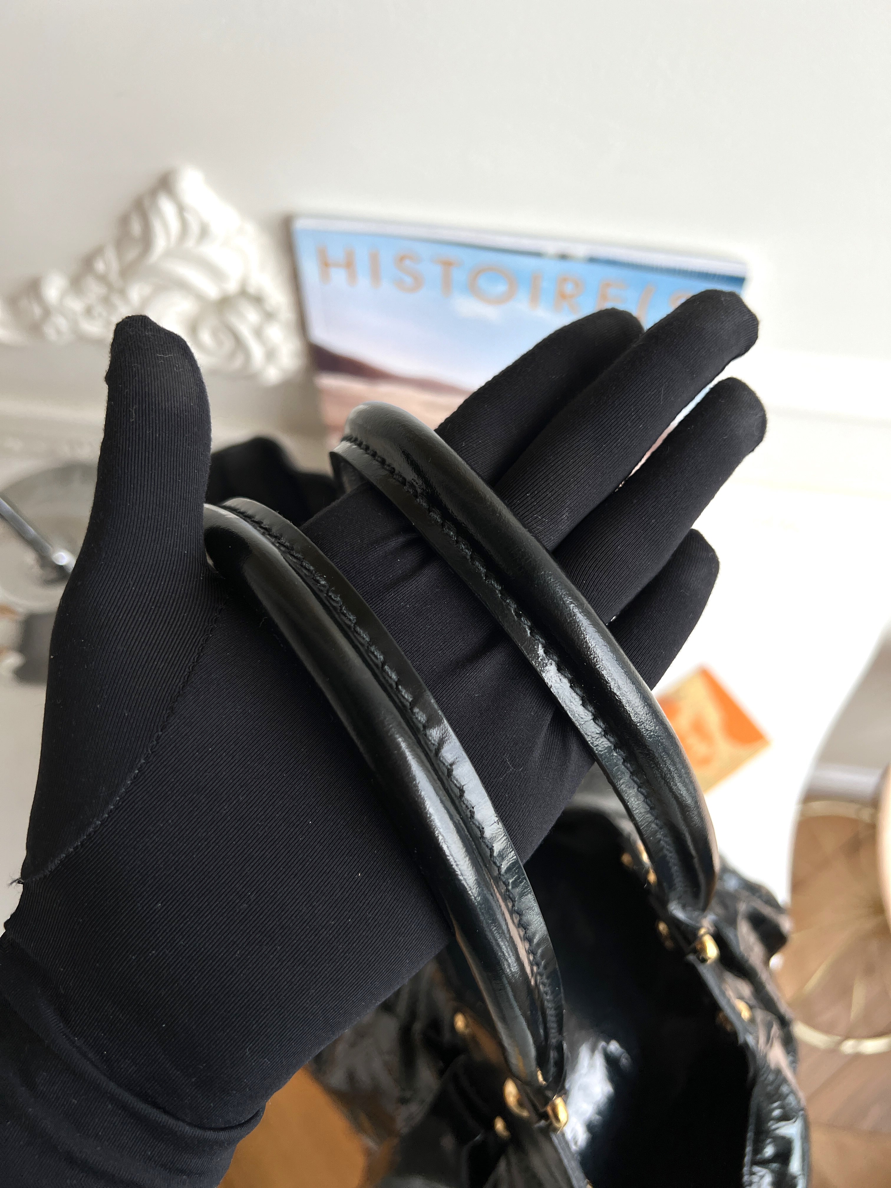 Louis Vuitton Mahina Patent Black Surya L Monogram Bag