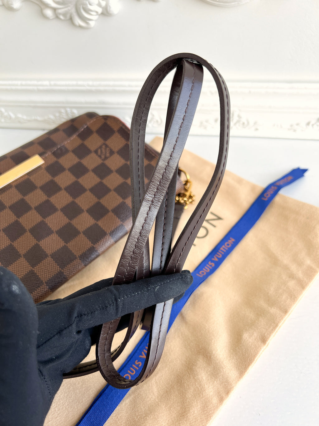 Louis Vuitton Pochette à bandoulière Favorite mm Damier Ebene