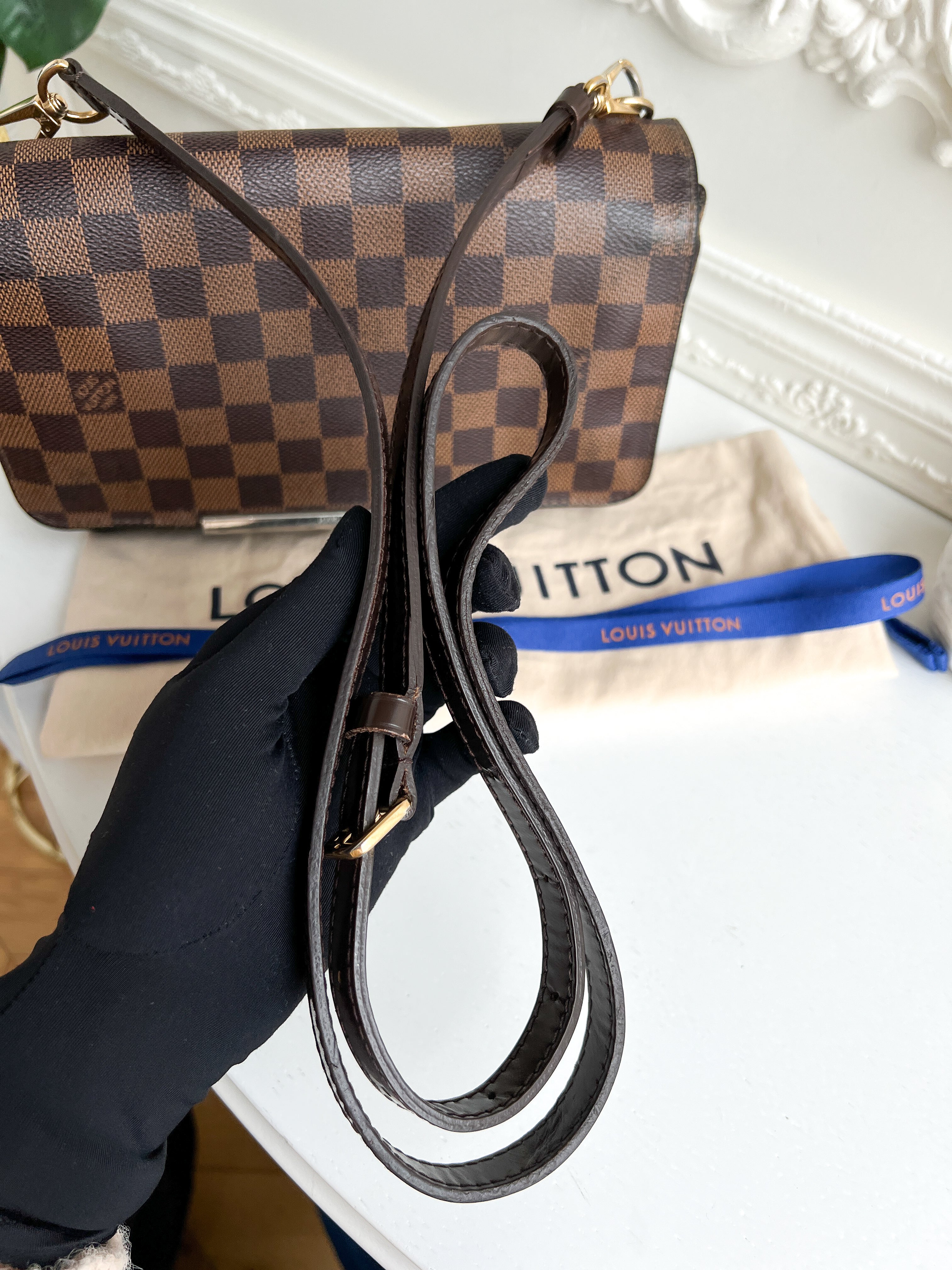 Authentic Louis Vuitton Hoxton Pm damier ebene crossbody clutch bag