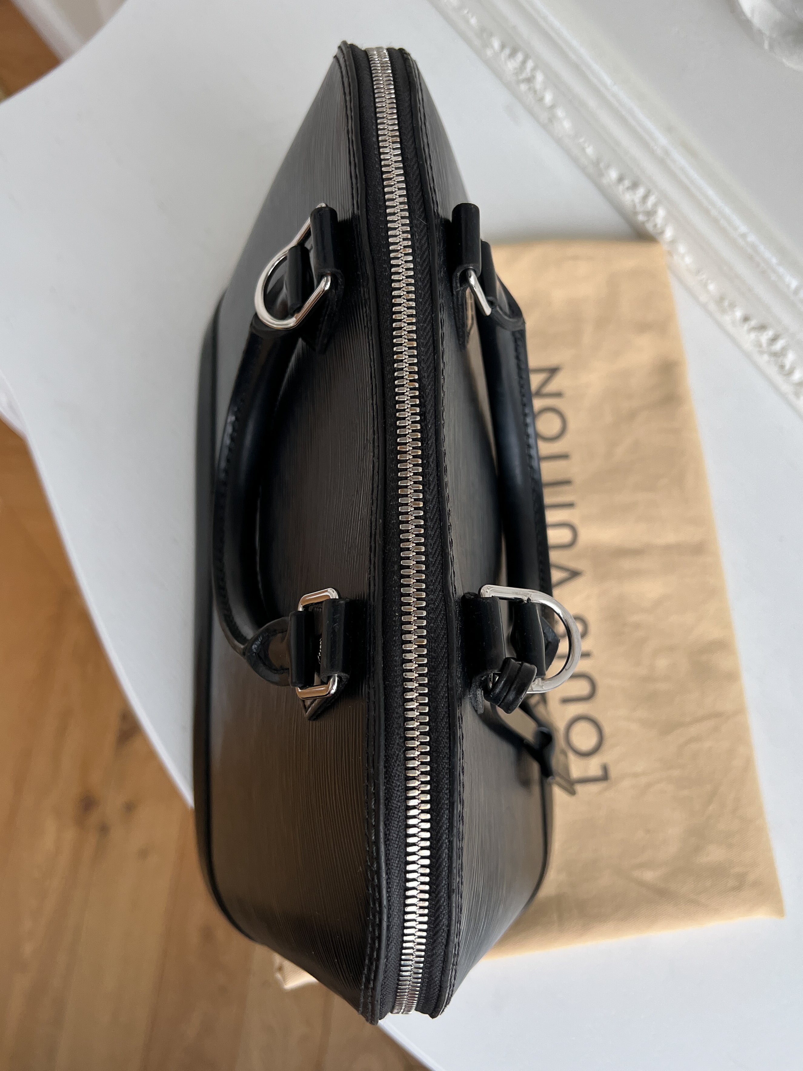 Authentic LV Alma pm epi black handbag