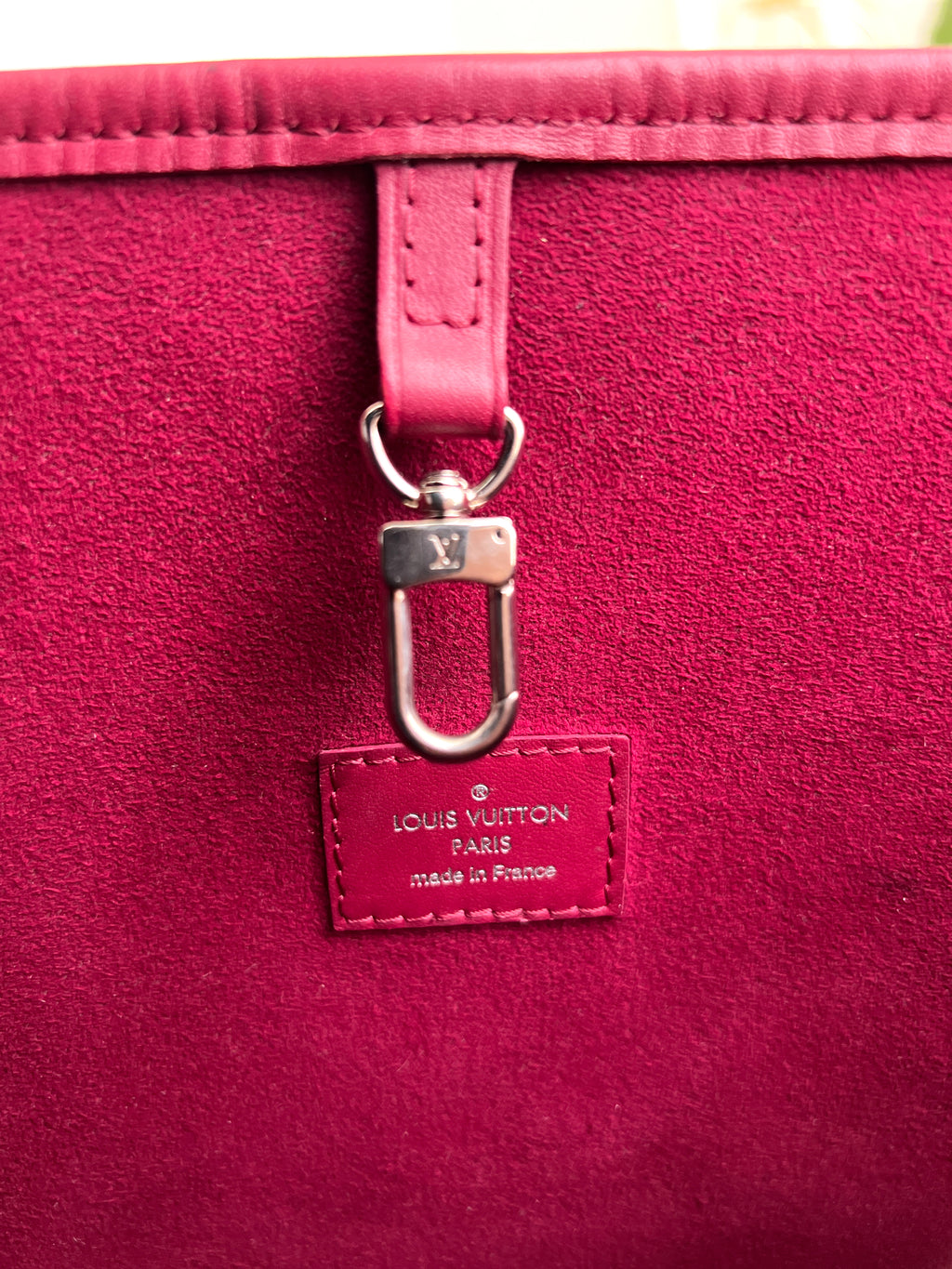 Louis Vuitton Neverfull PM Epi Leather Tote Fuchsia Bag