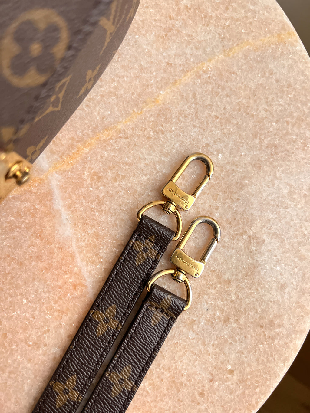 Louis Vuitton Metis Crossbody Monogram Pochette Bag