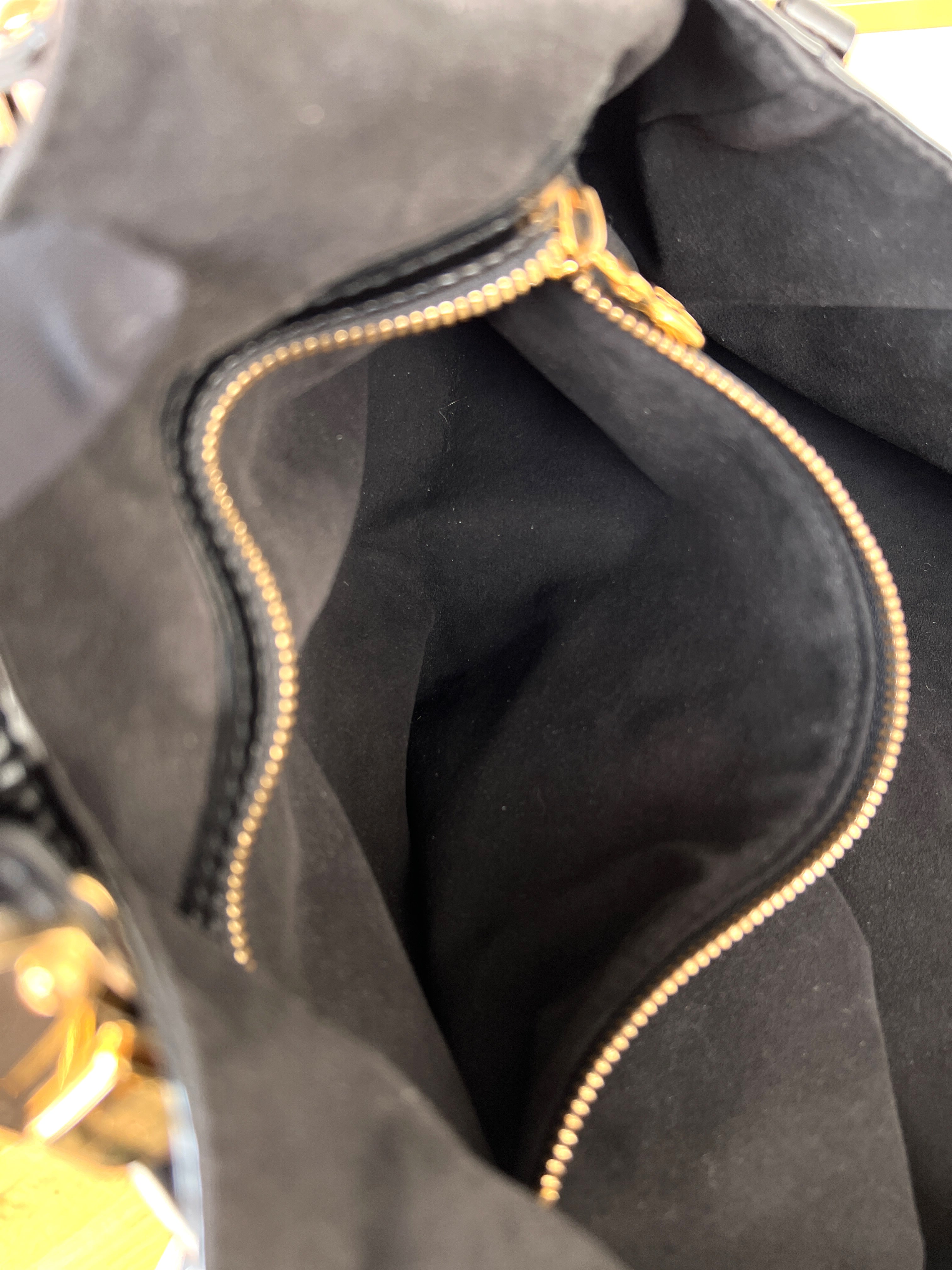 Louis Vuitton Mahina Patent Black Surya L Monogram Bag