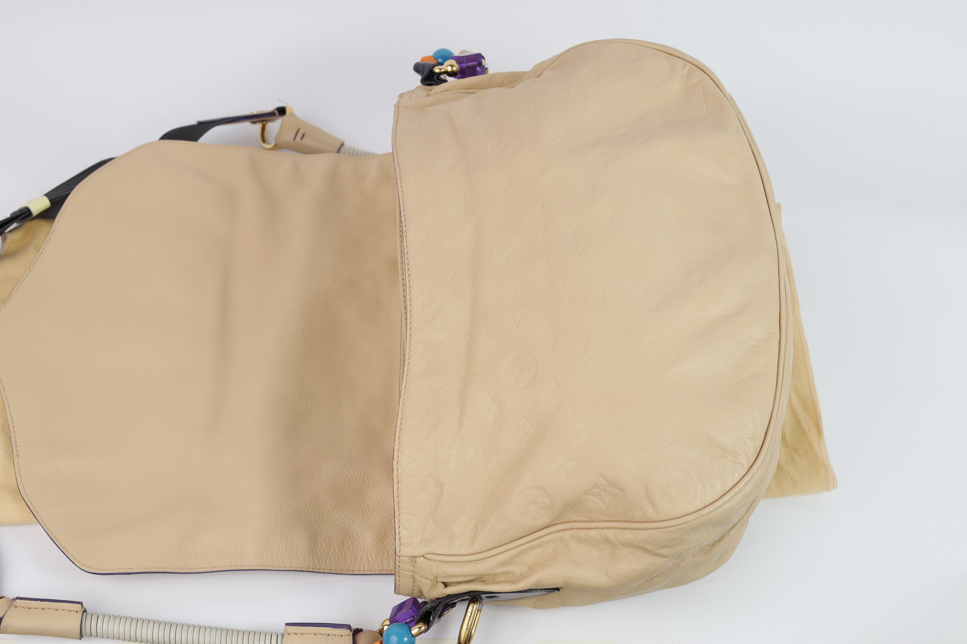 Authentic LV Underground Monogram Limited Empreinte Creme Messenger crossbody