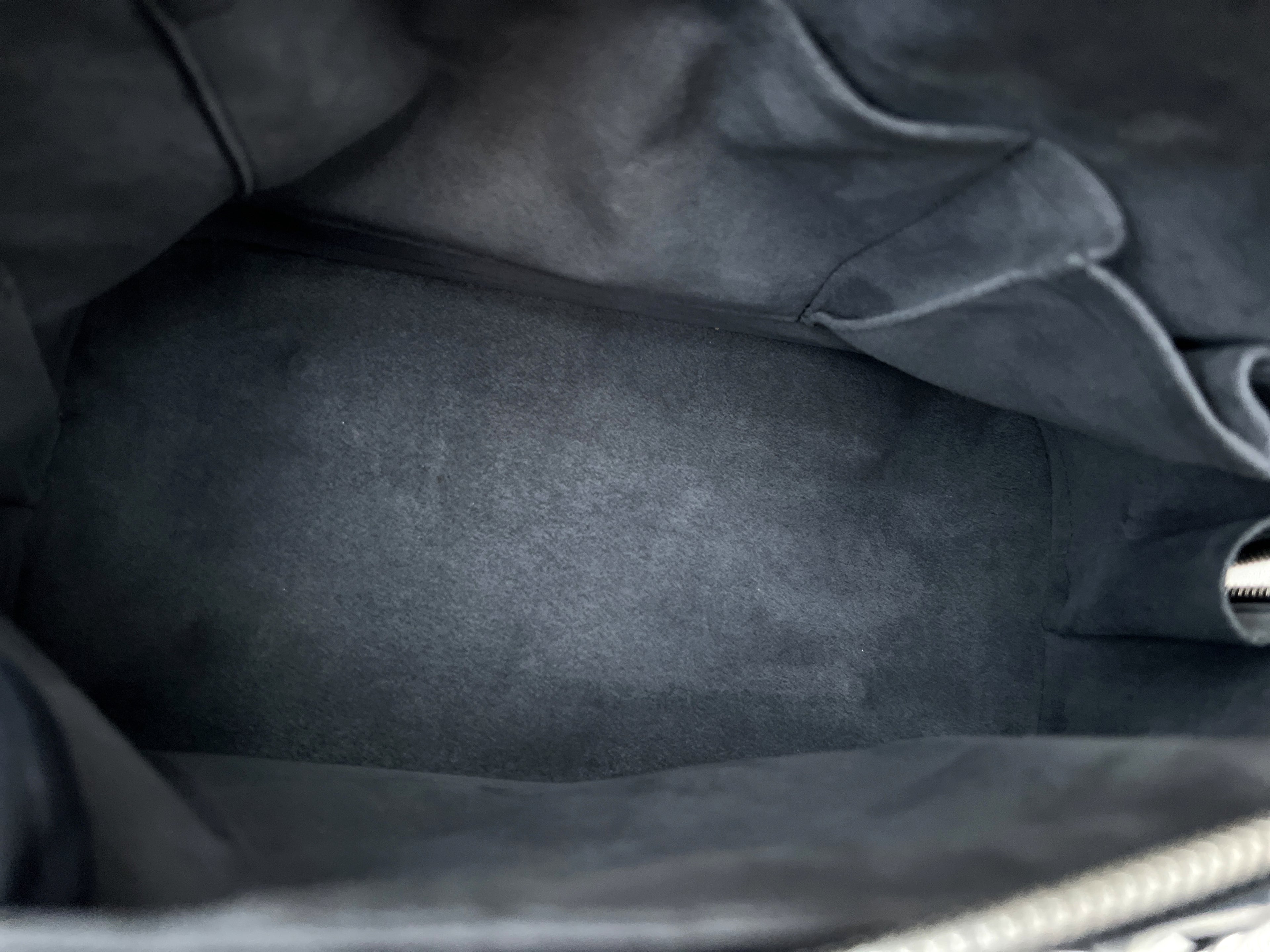 Louis Vuitton Alma Epi Black PM Handbag **4100