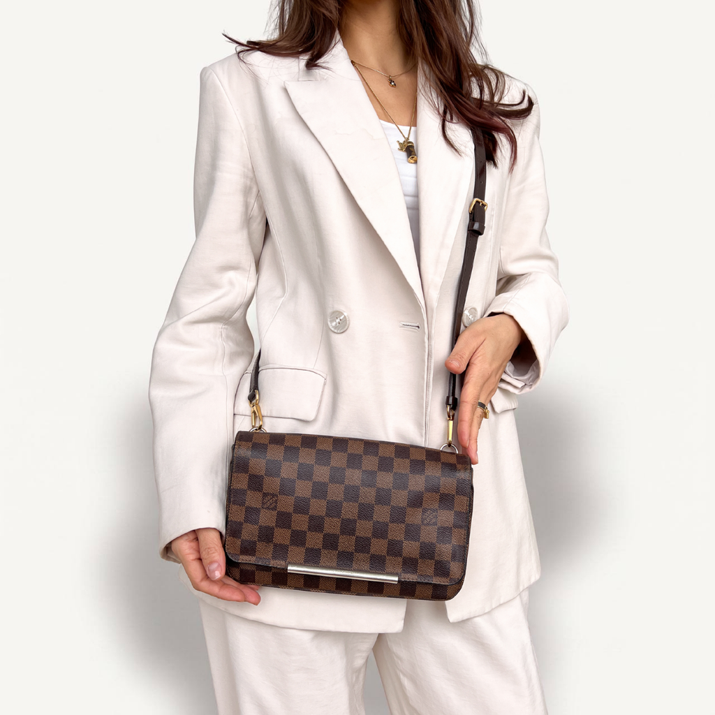 Authentic Louis Vuitton Hoxton Pm damier ebene crossbody clutch bag