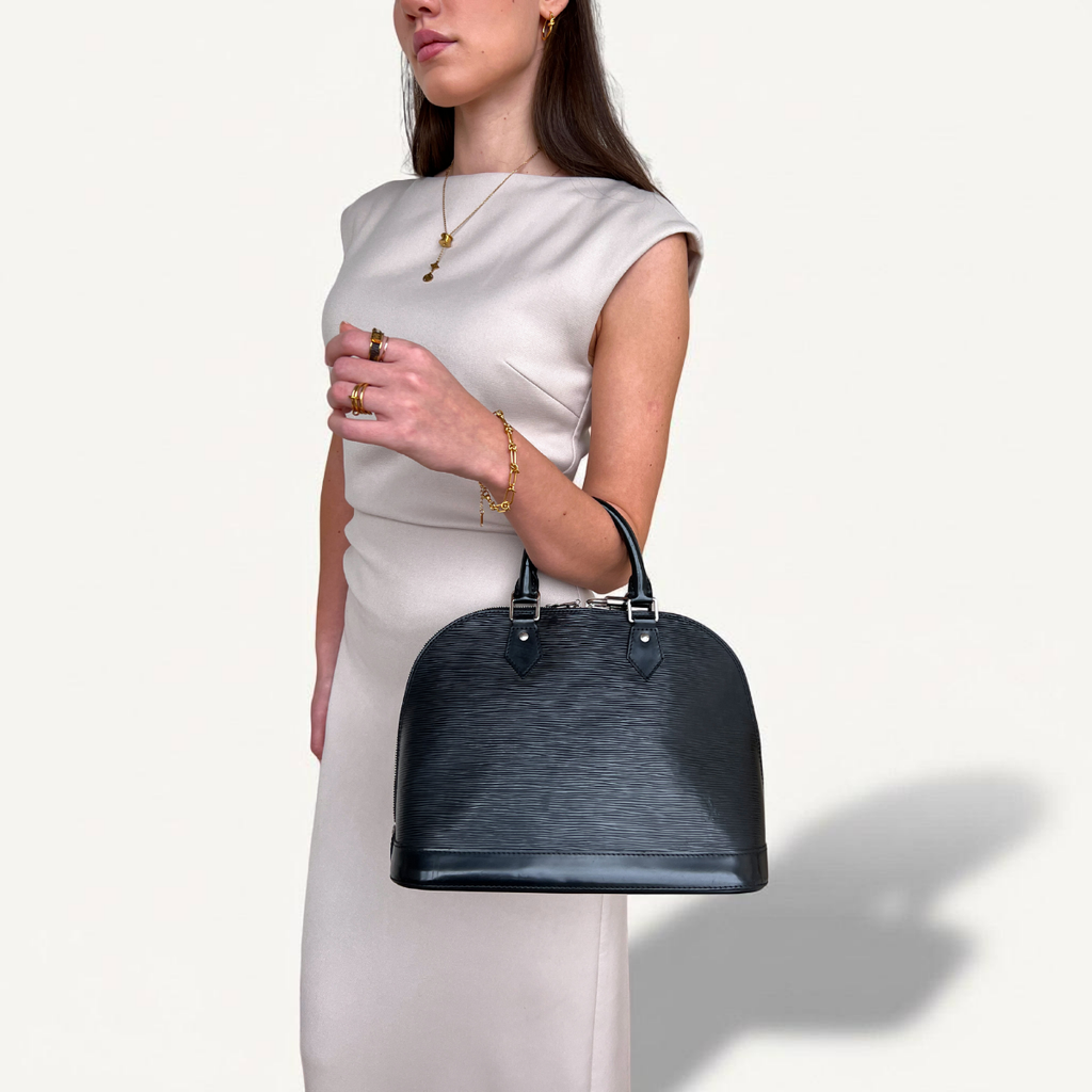 Louis Vuitton Alma Epi Black PM Handbag **4100