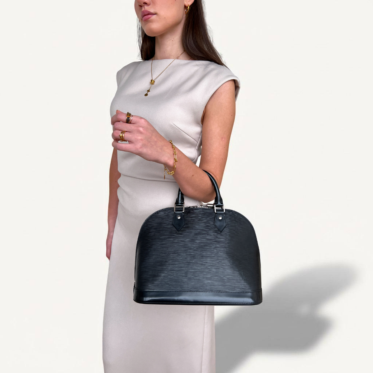 Louis Vuitton Alma Epi Black PM Handbag **4100