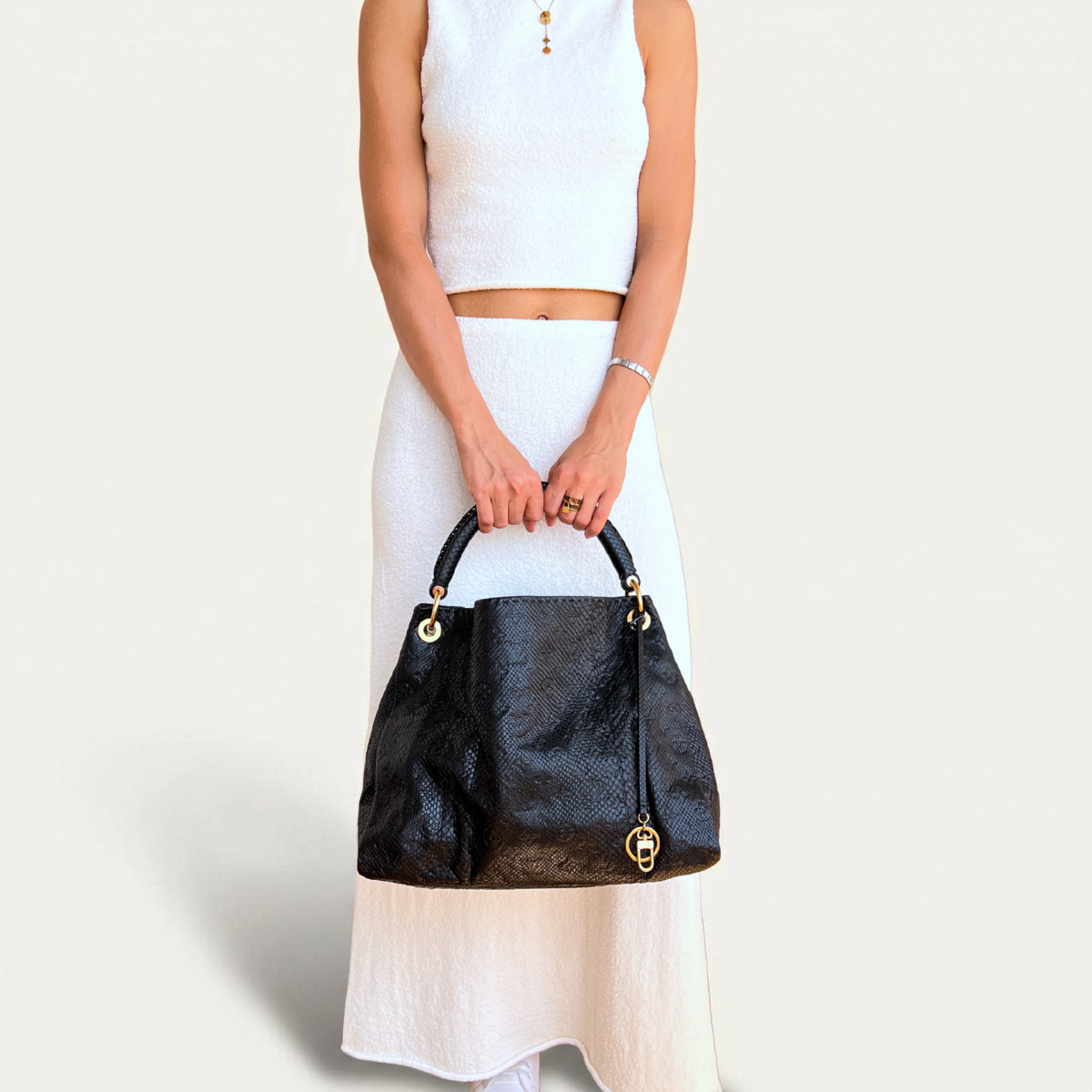 Louis Vuitton Artsy Phyton MM Black Monogram Hobo Embossed Bag