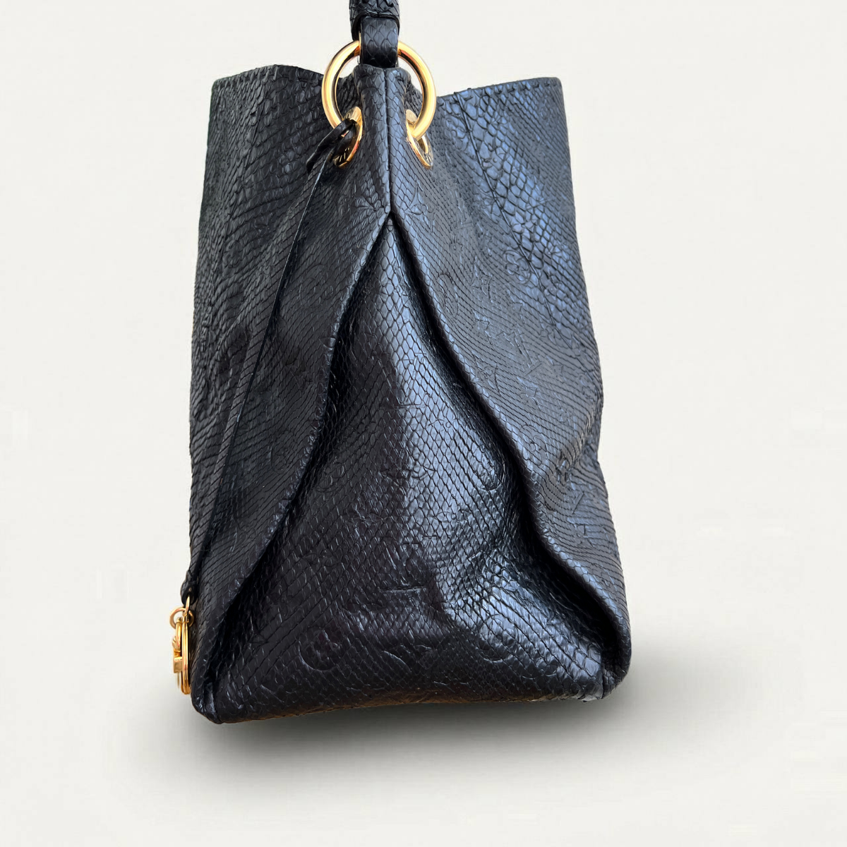 Louis Vuitton Artsy Phyton MM Black Monogram Hobo Embossed Bag