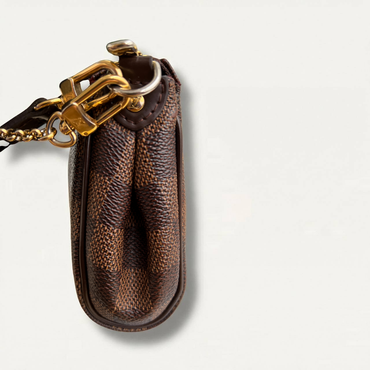 LOUIS VUITTON  Eva Clutch Damier Ebene Crossbody Bag