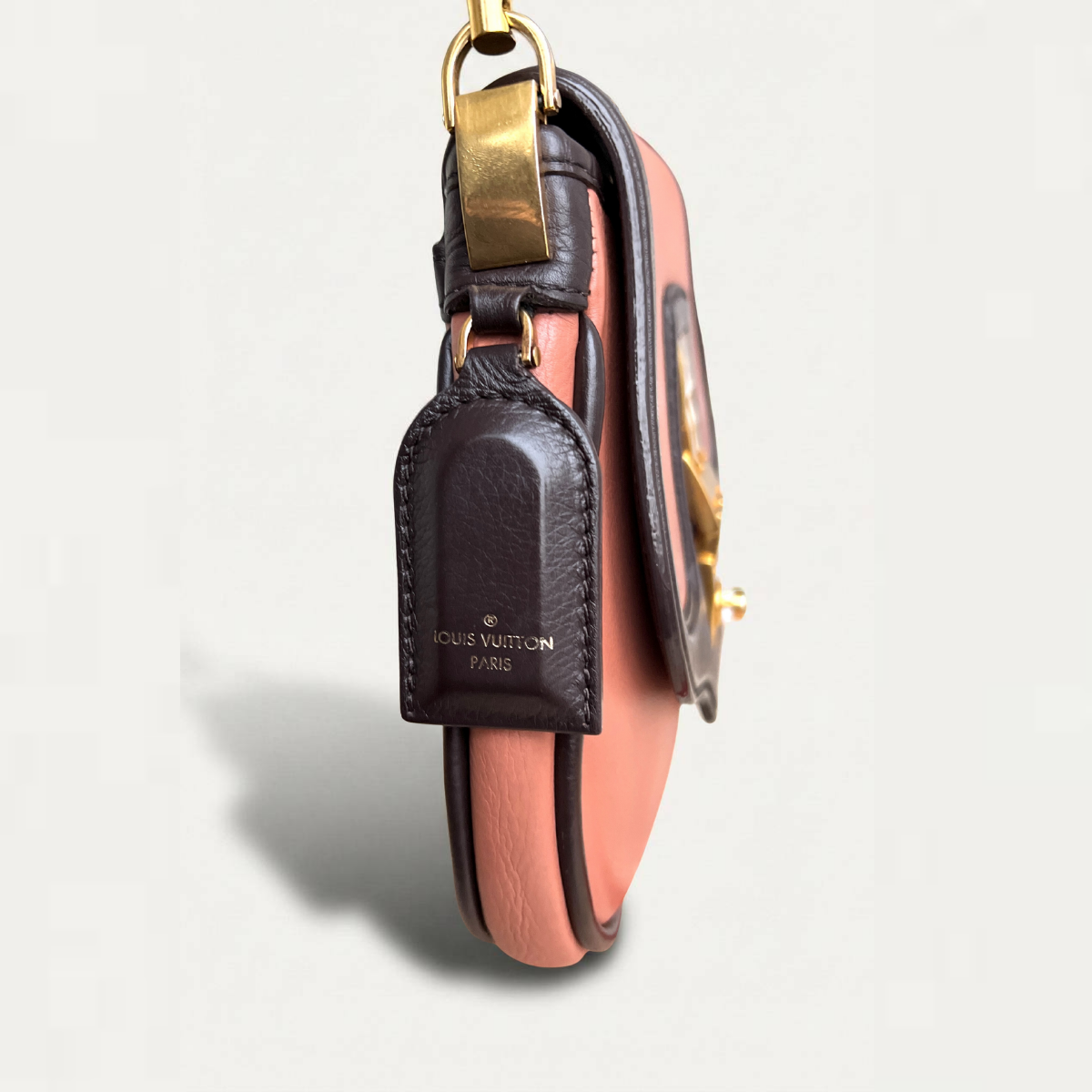 Louis Vuitton Art Déco Trapezio Crossbody Vieux Rose Sac en cuir