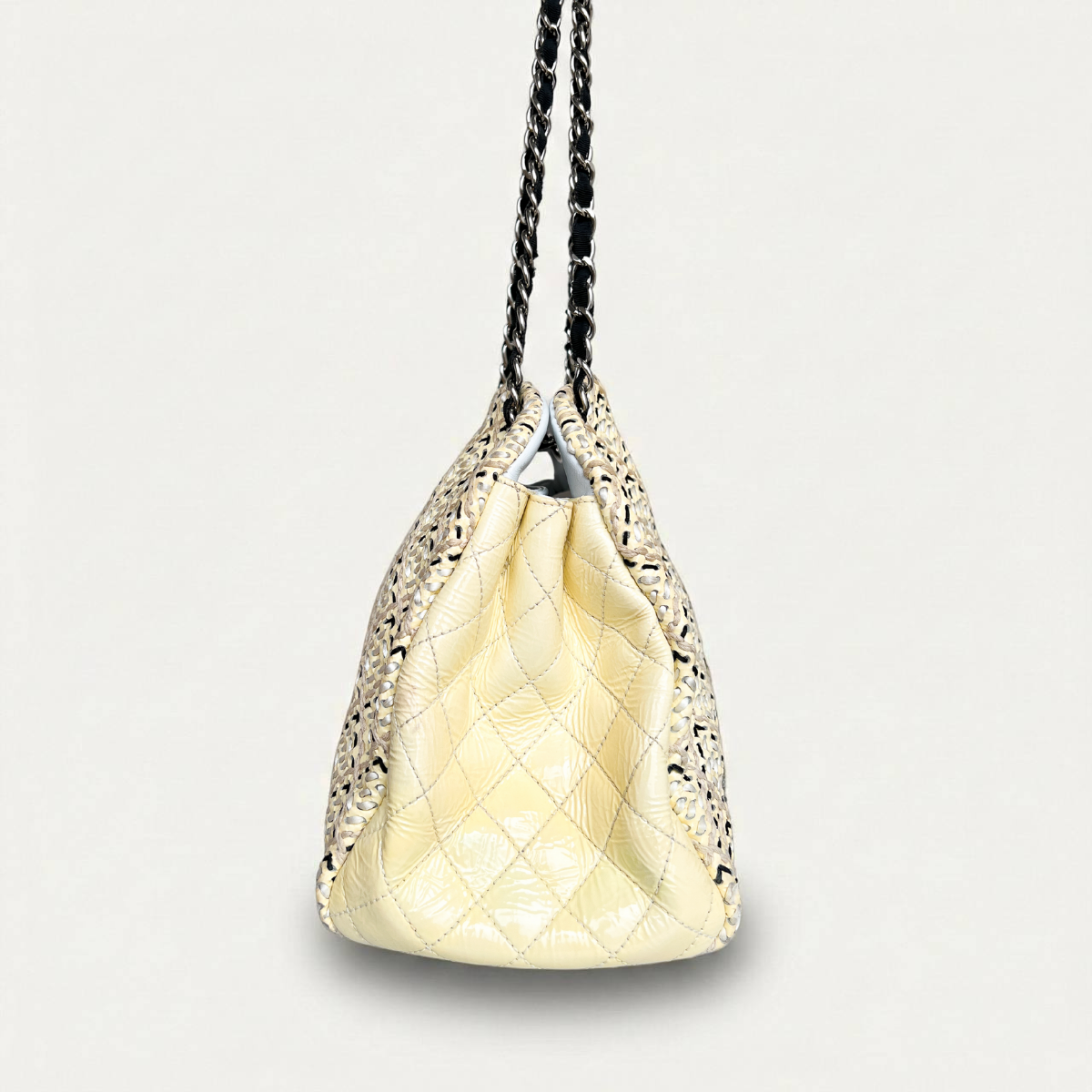 Chanel  Mademoiselle tweed beige patent Stitch shoulder Bag