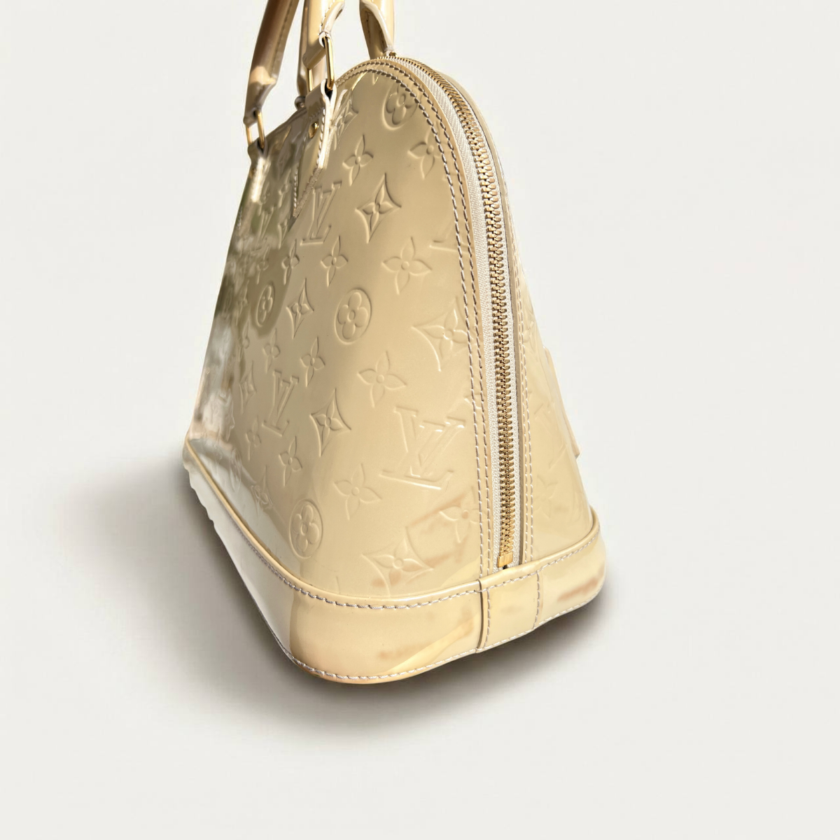 Louis Vuitton Alma PM Vernis Patent Monogram Beige Bag