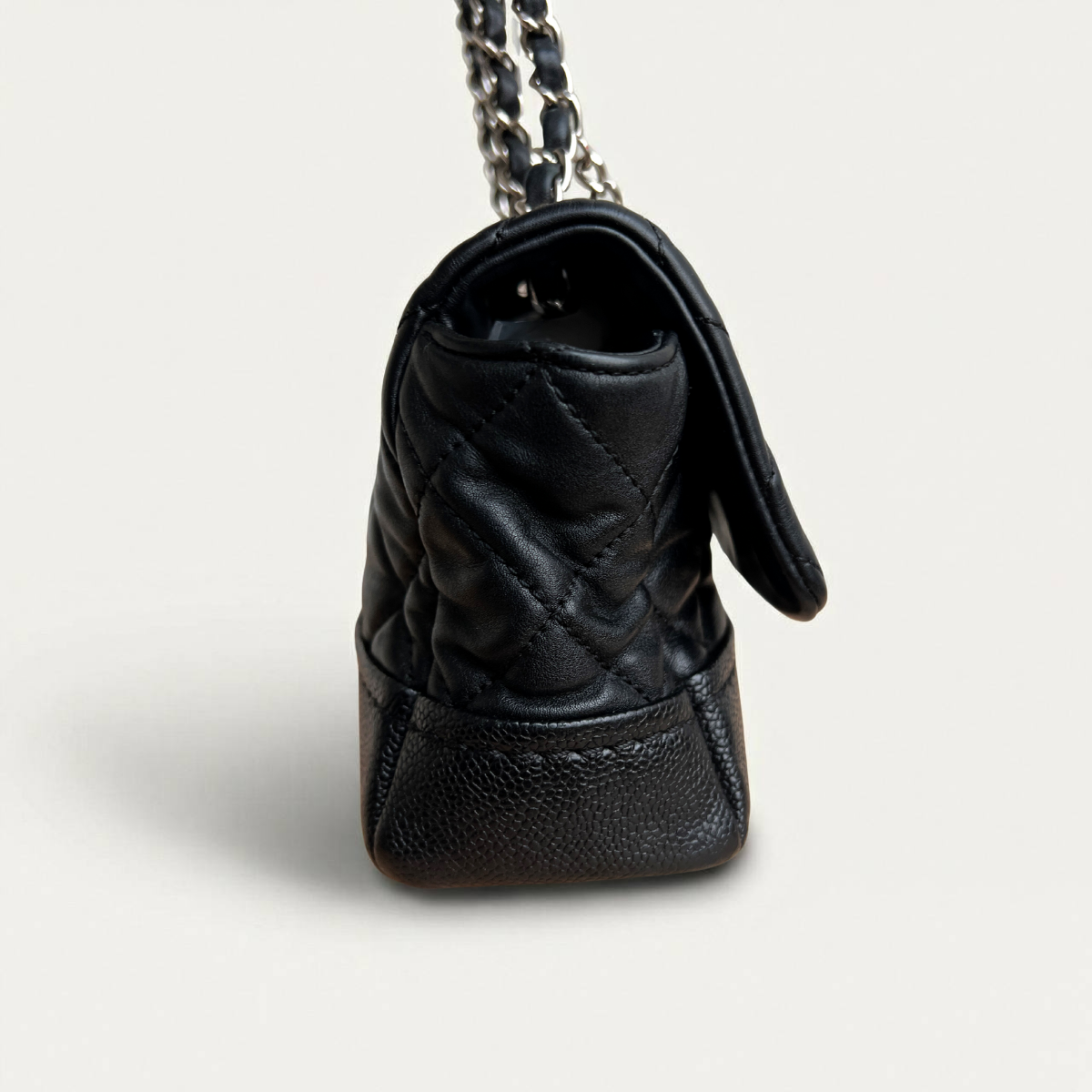 Chanel Caviar Lambskin Bi Coco Crossbody Flap Black Tassen Bag