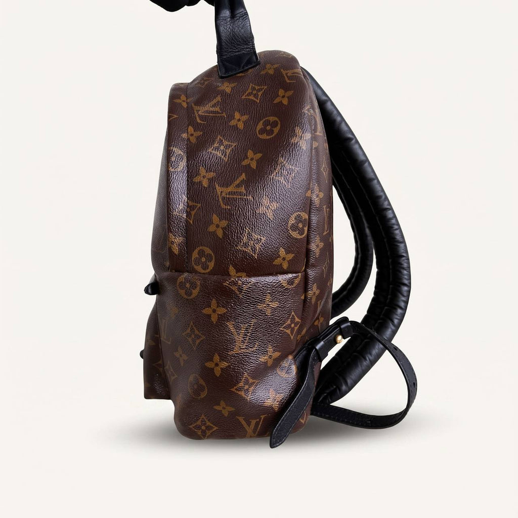 Authentic LV backpack Palm Springs  MM monogram