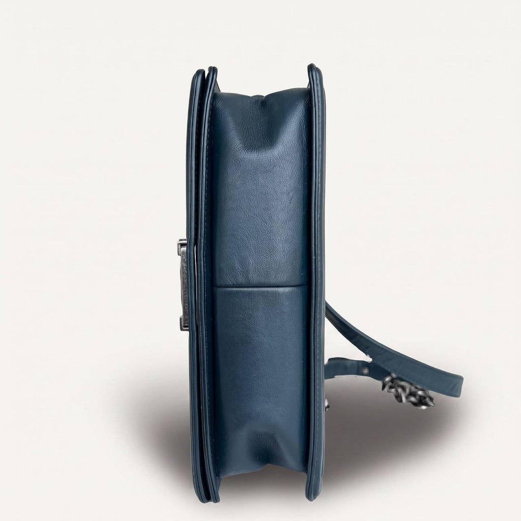Authentic Chanel old Boy Cordoba Rare Leather dark blue crossbody bag
