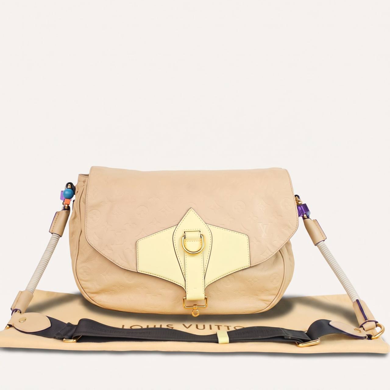 Authentic LV Underground Monogram Limited Empreinte Creme Messenger crossbody