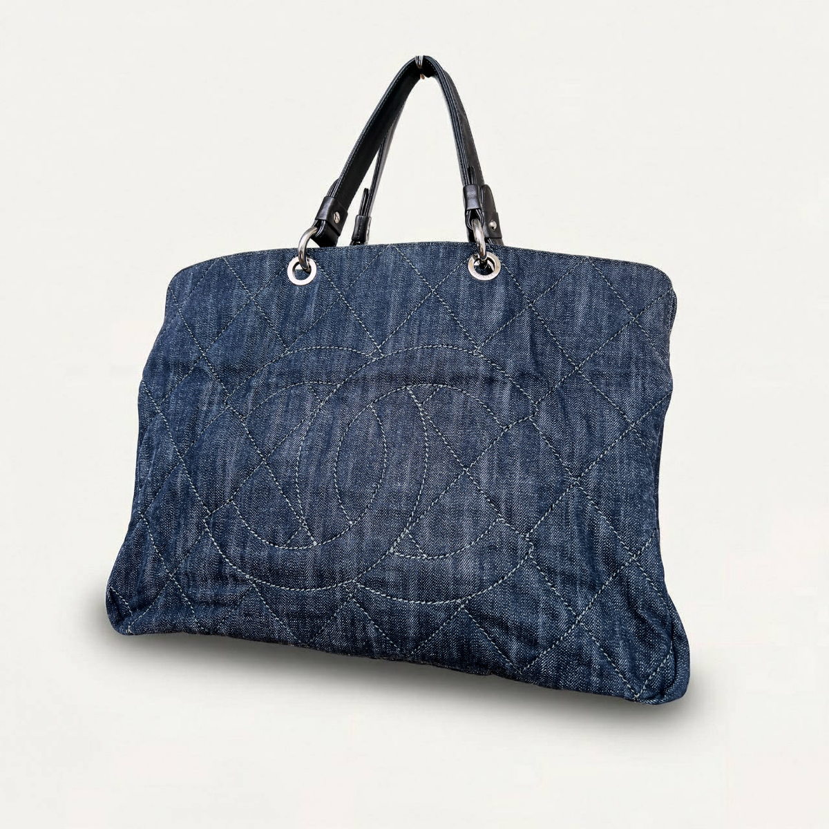 Chanel denim timeless CC Soft Zip Tote Quilted bag Taschen Blue