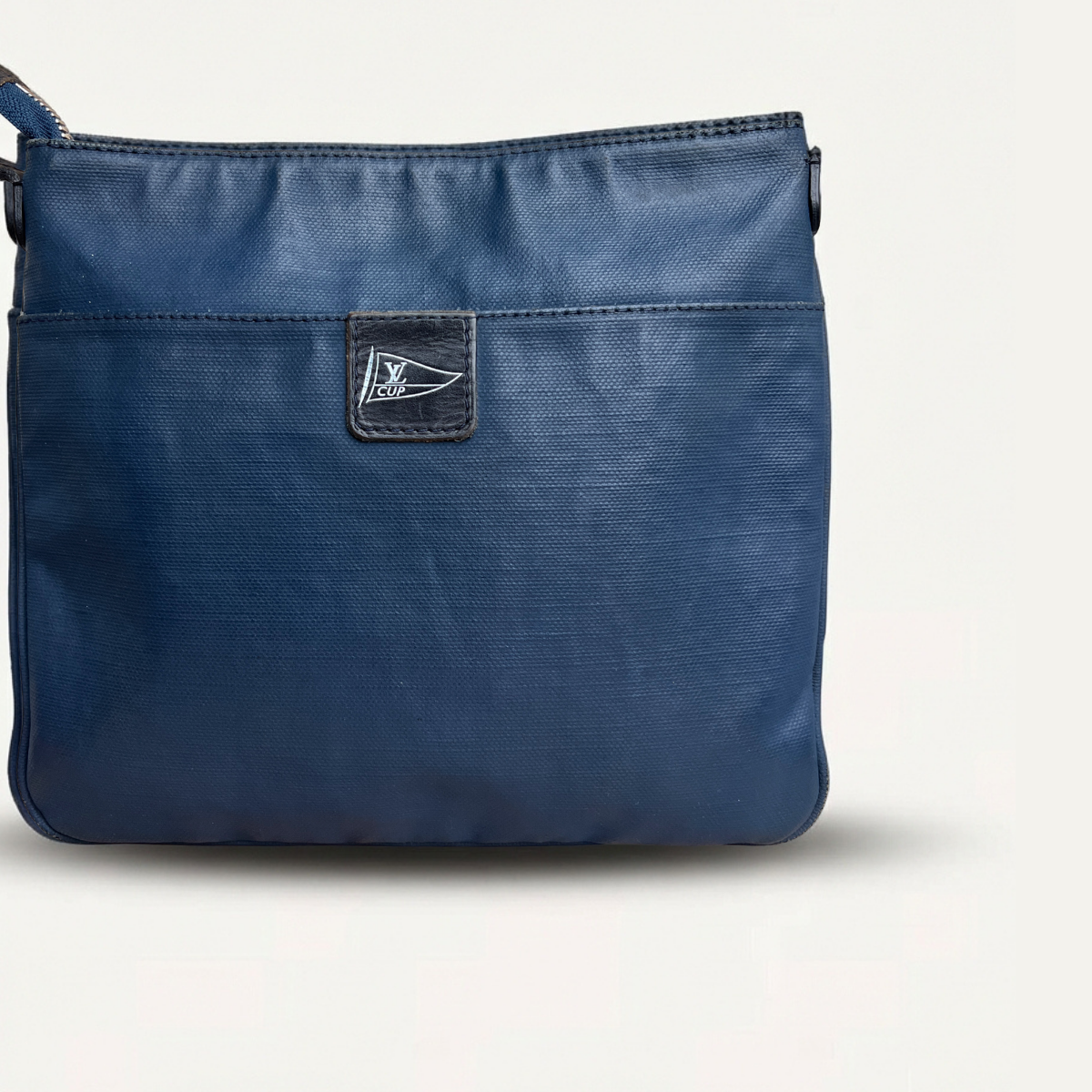 Louis Vuitton Cup Genoa Marine Crossbody Shoelfer Blue Bag