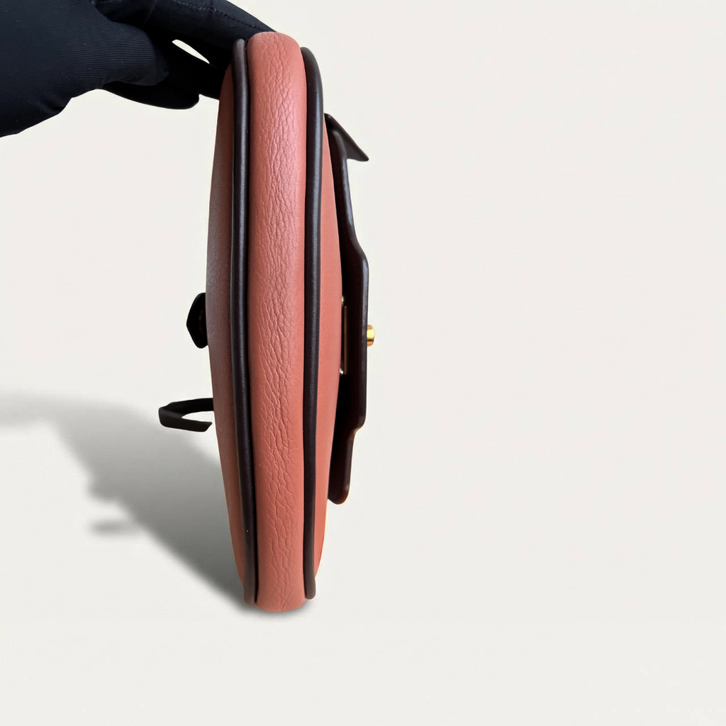 Louis Vuitton Art Déco Trapezio Crossbody Vieux Rose Sac en cuir