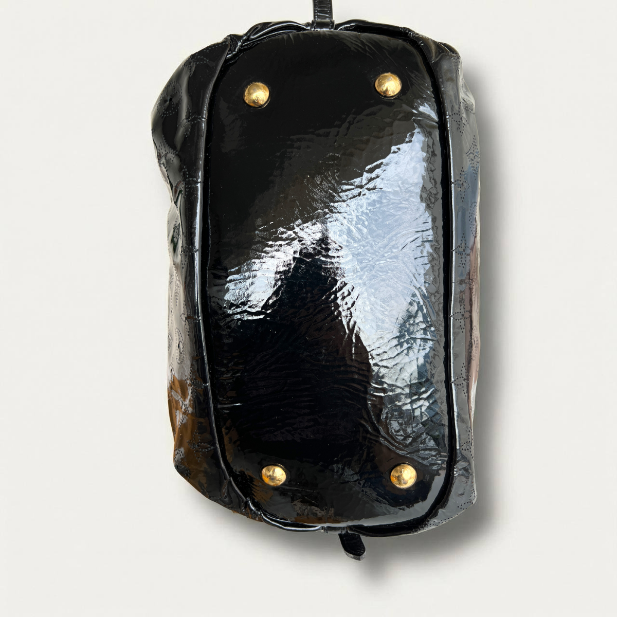 Louis Vuitton Mahina Patent Black Surya L Monogram Bag