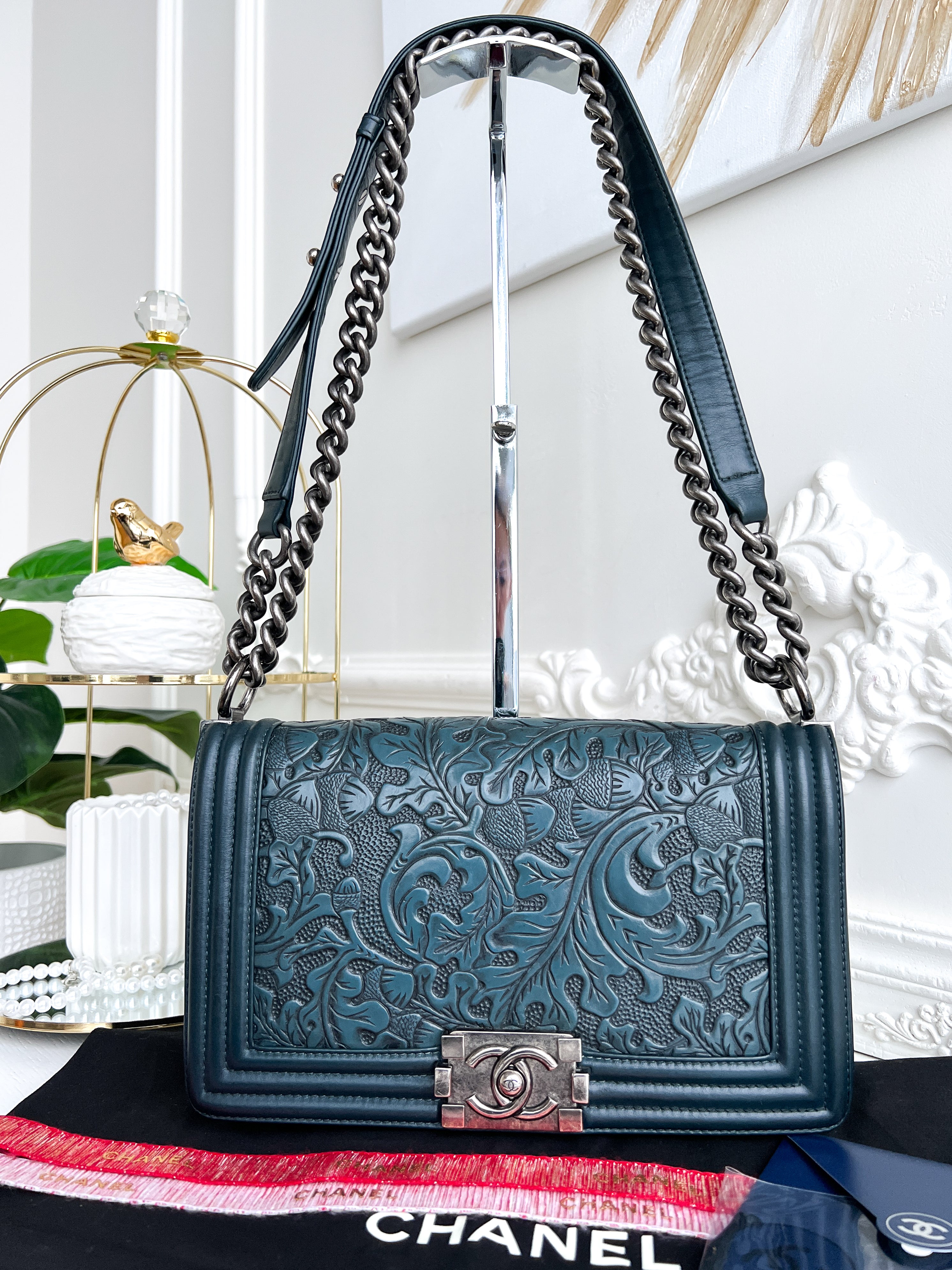 Authentic Chanel old Boy Cordoba Rare Leather dark blue crossbody bag