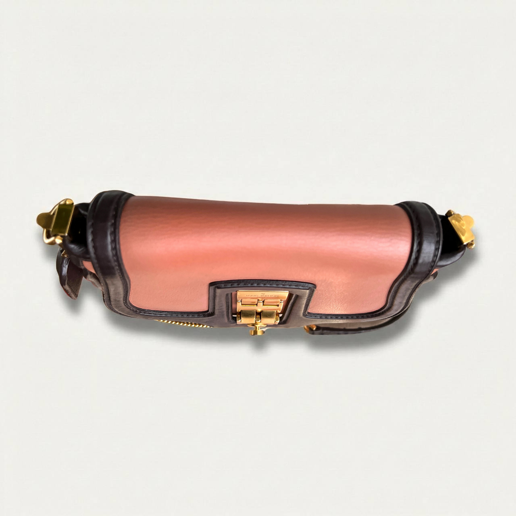 Louis Vuitton Art Déco Trapezio Crossbody Vieux Rose Sac en cuir