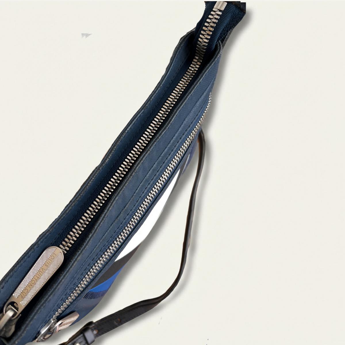 Louis Vuitton Cup Genoa Marine Crossbody Shoelfer Blue Bag