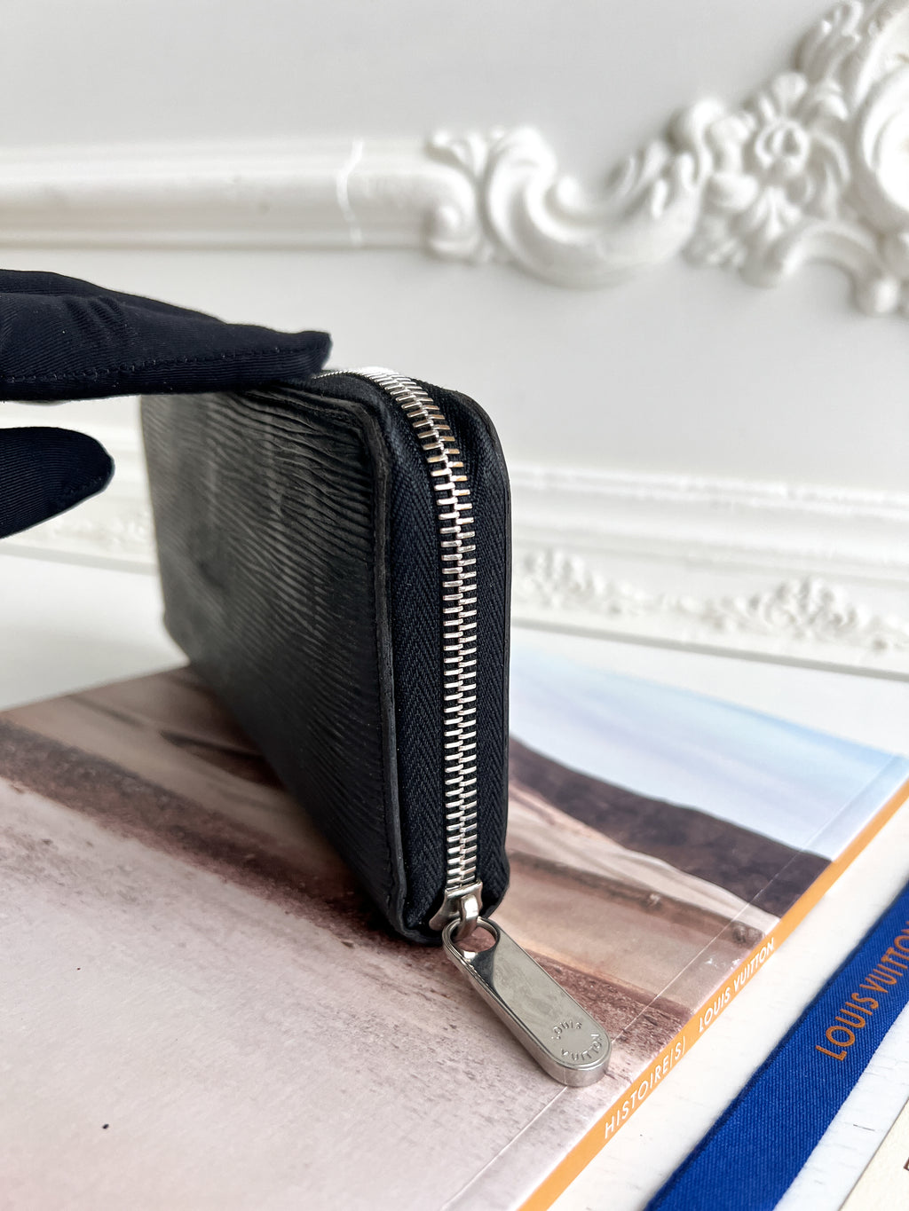 Authentic LV wallet long epi black zipper