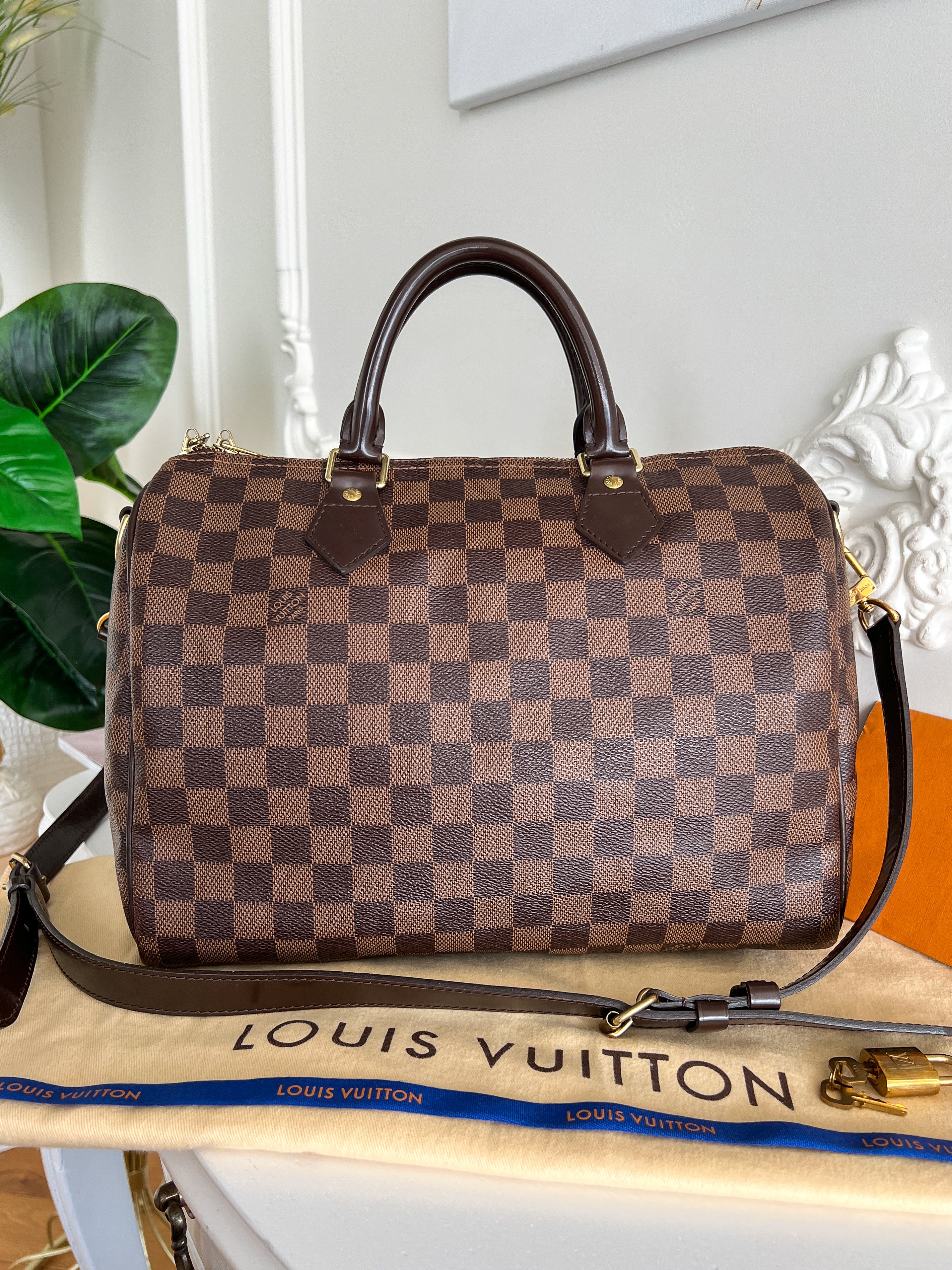 Authentic Louis Vuitton Speedy 30 damier ebene bandouliere crossbody satchel bag