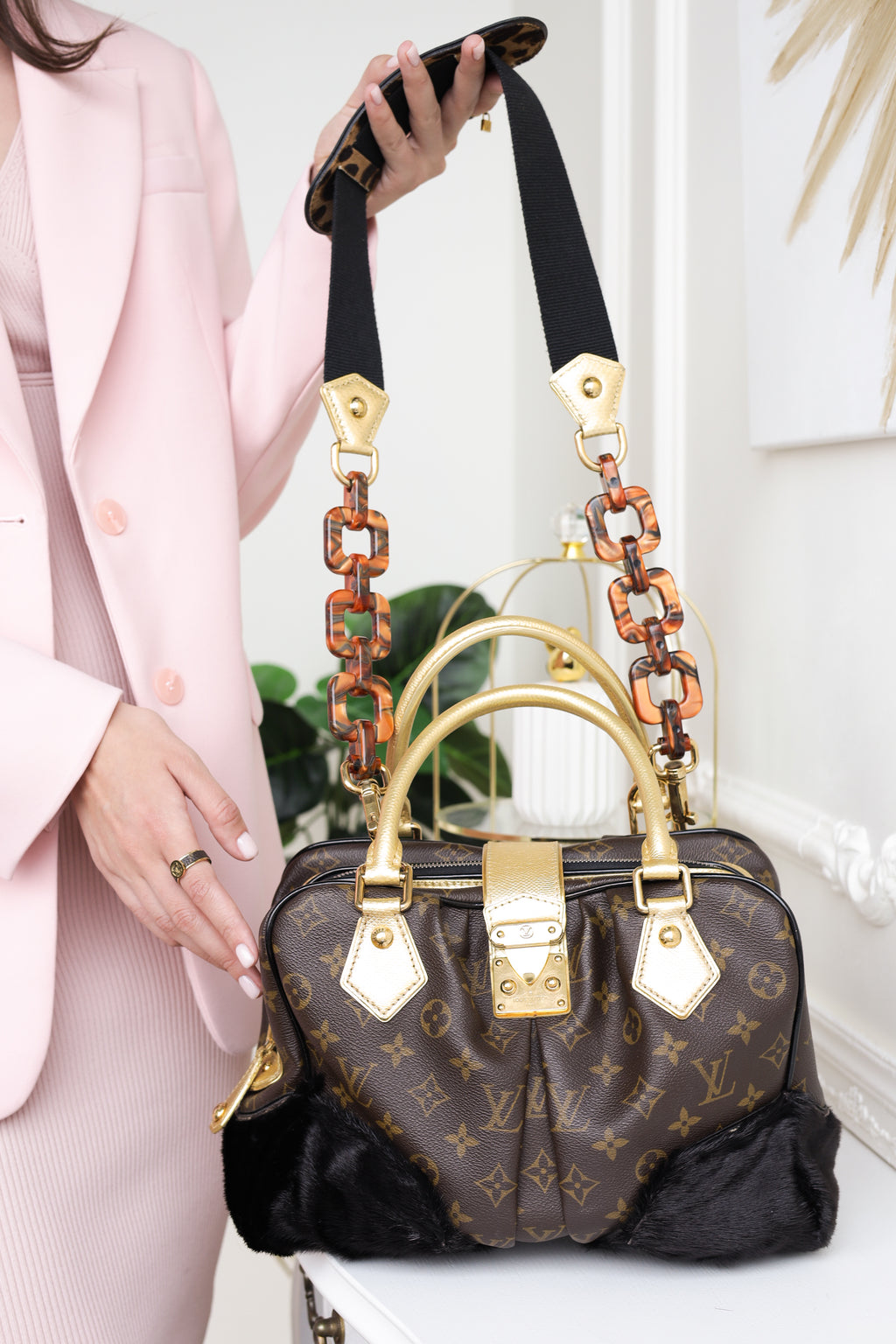 Authentic  LV Limited Monogram Leopard Adele Stephen Crossbody